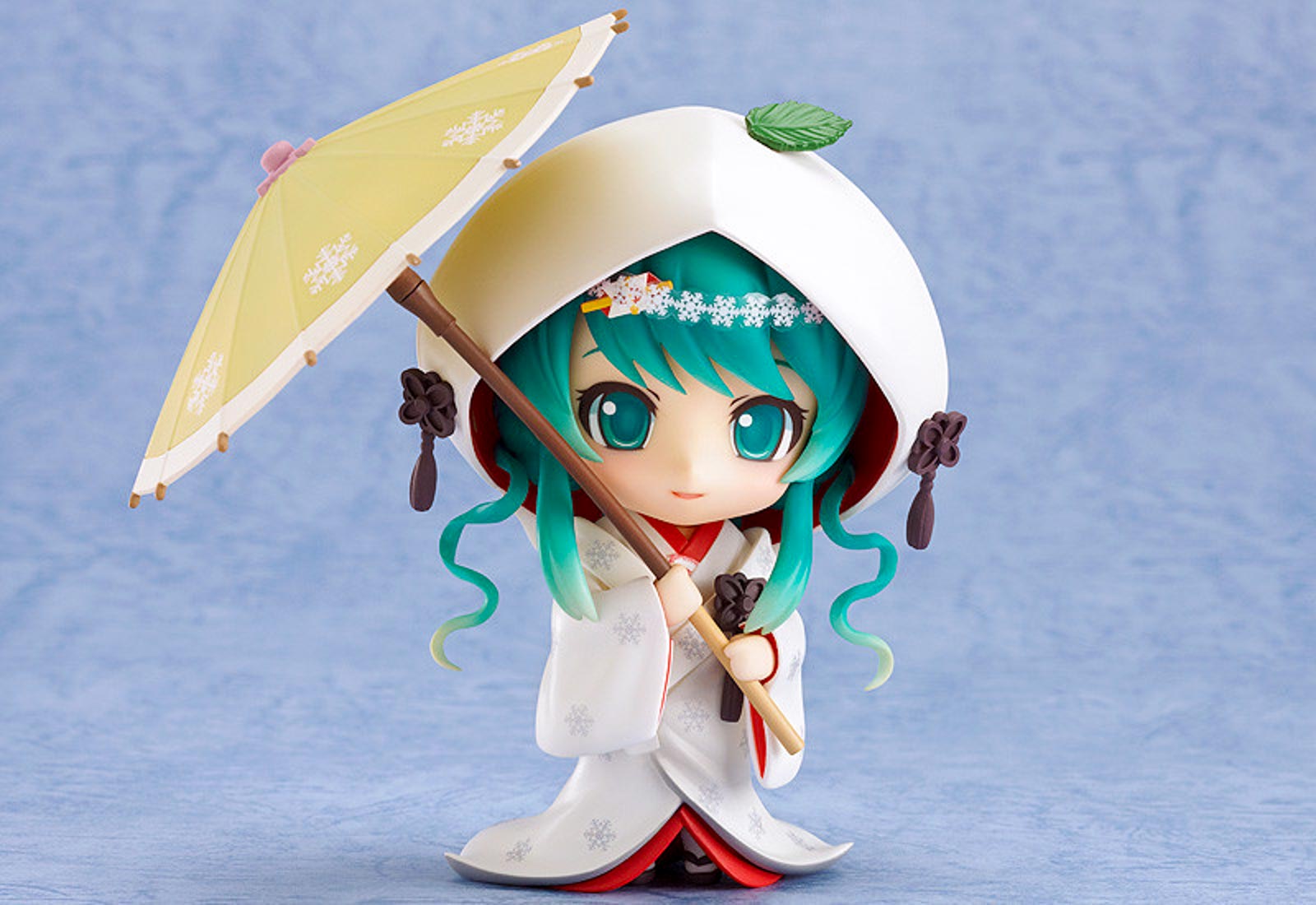 [In-Stock] Snow Miku Strawberry White Kimono Ver. - Nendoroid #303 (Good Smile Company)