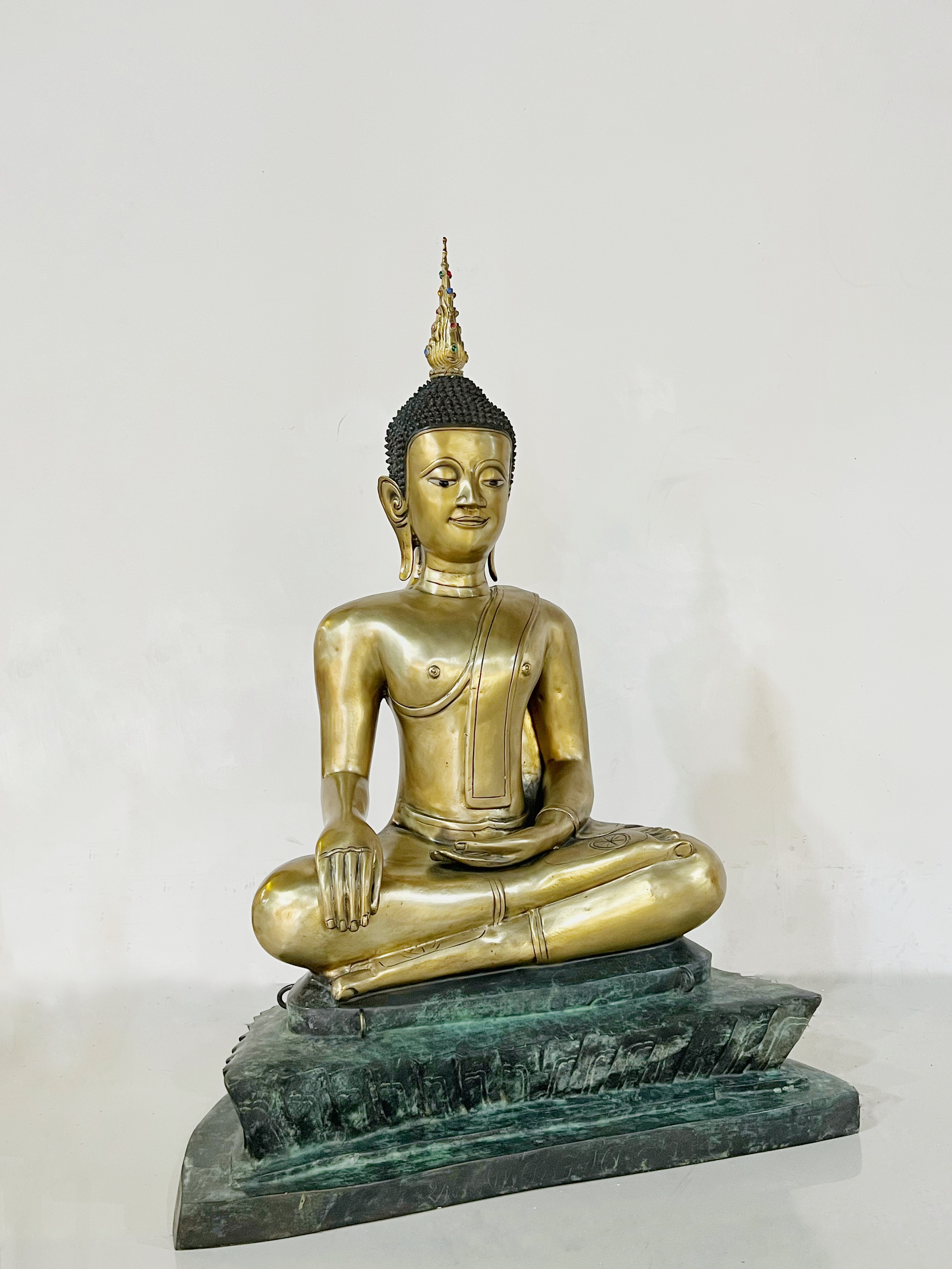 หลวงพ่อพระใส 52 รุ่น บารมีพ่อ หน้าตัก 19 นิ้ว