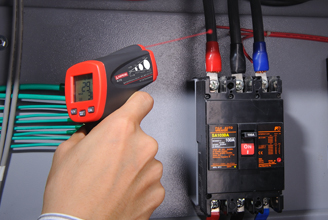 AMPROBE รุ่น IR-710 อินฟราเรดเทอร์โมมิเตอร์วัดอุณหภูมิ -18 °C ถึง 380 °C