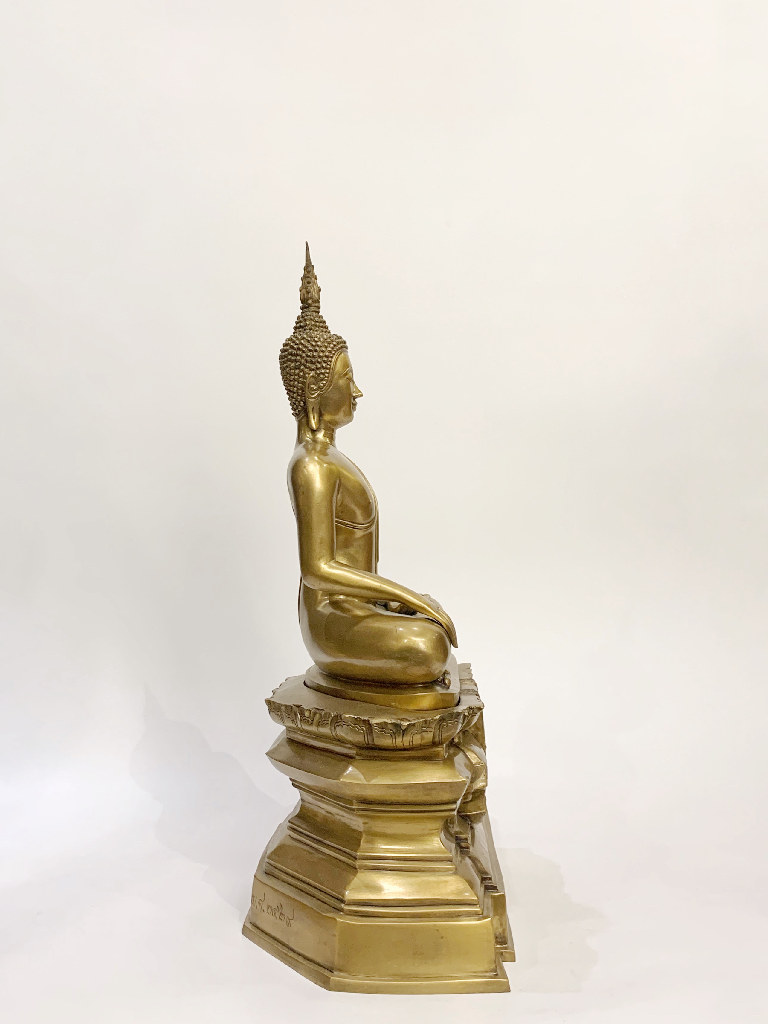 หลวงพ่อพระใส หน้าตัก 9 นิ้ว