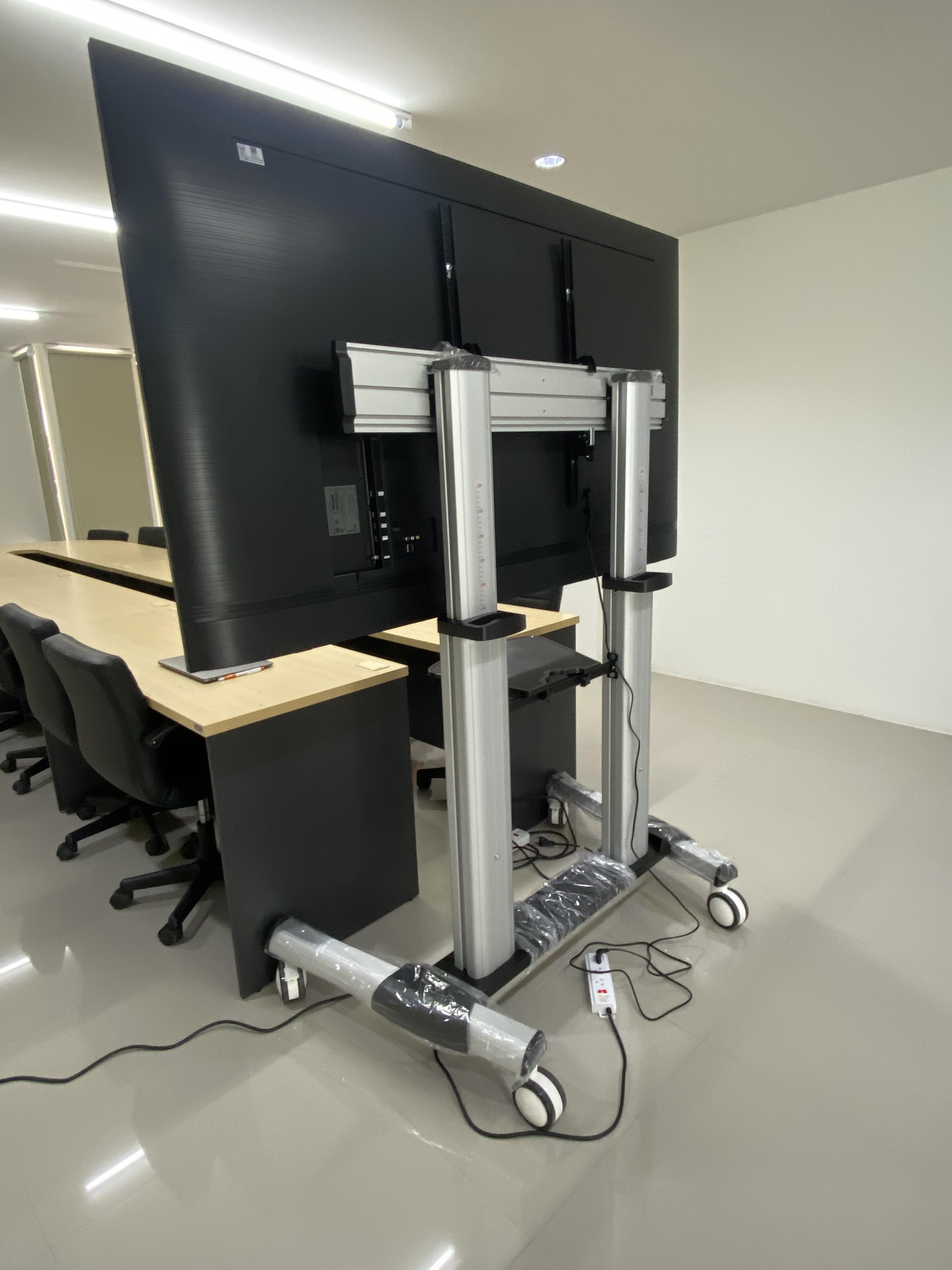 JMTVSTAND MT-F8200 ขาตั้งพื้นทีวีมีล้อเลื่อน(TV Stand) วัสดุ Aluminium อลูมิเนียม แบบล้อเลื่อนปรับสูง/ต่ำได้ 55"-98" นิ้ว{รับประกันสินค้า 3 ปี}0964746498