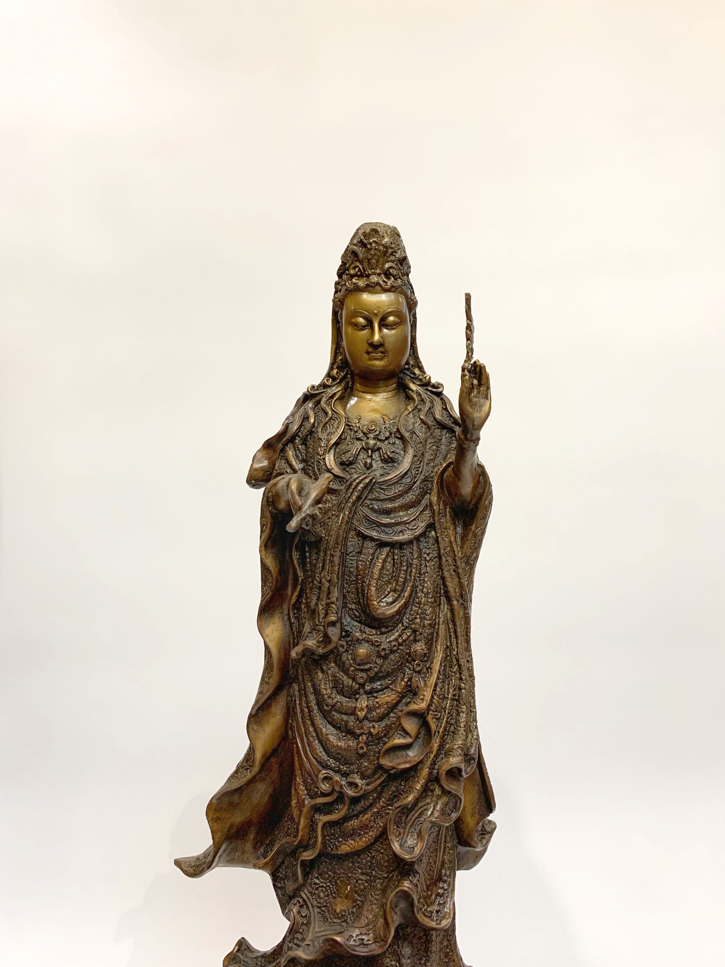 พระโพธิสัตว์กวมอิม หน้าตัก 9 นิ้ว