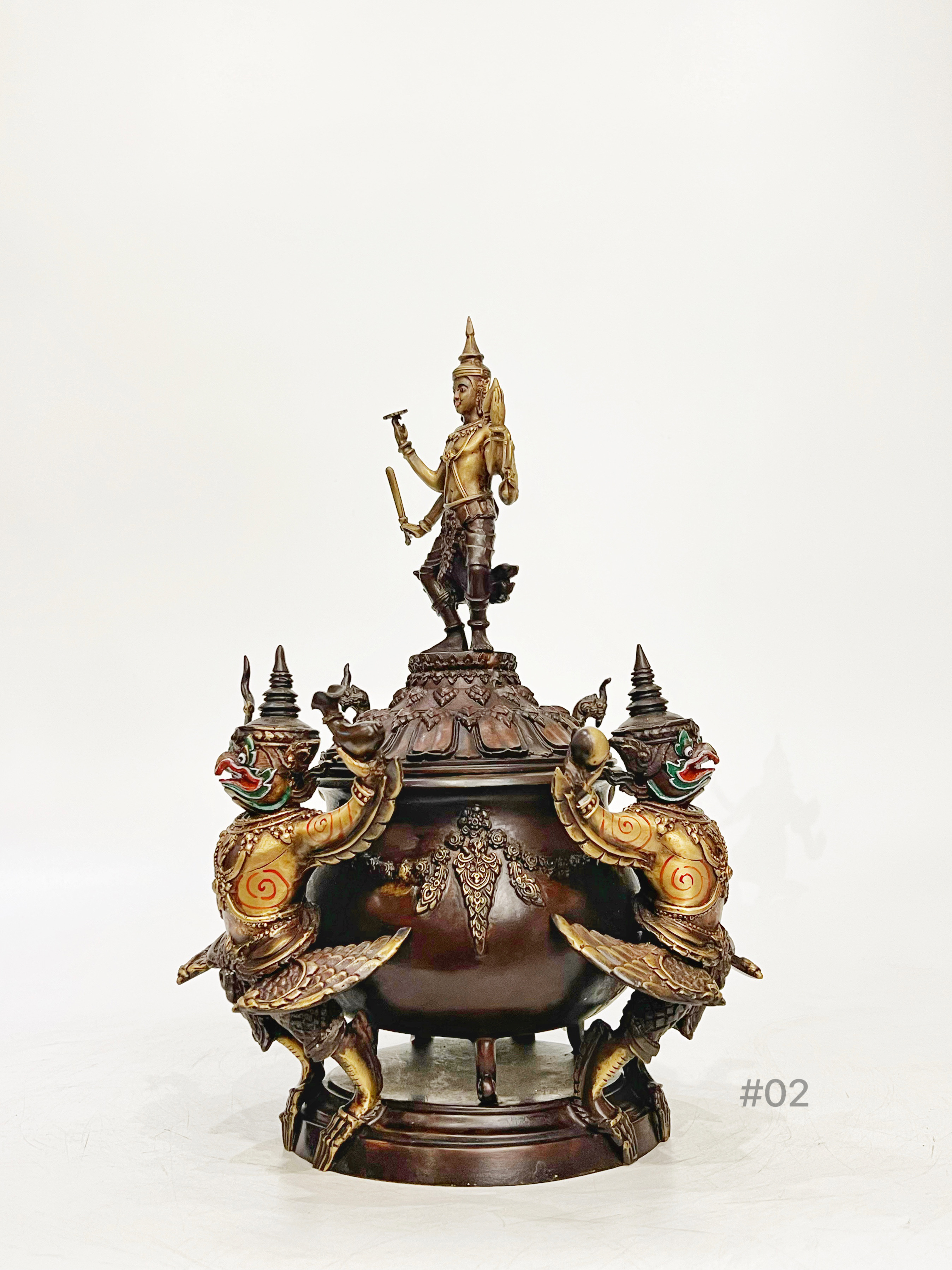 บาตรน้ำมนต์ พระนารายณ์ทรงครุฑ สูง 12 นิ้ว (#02)