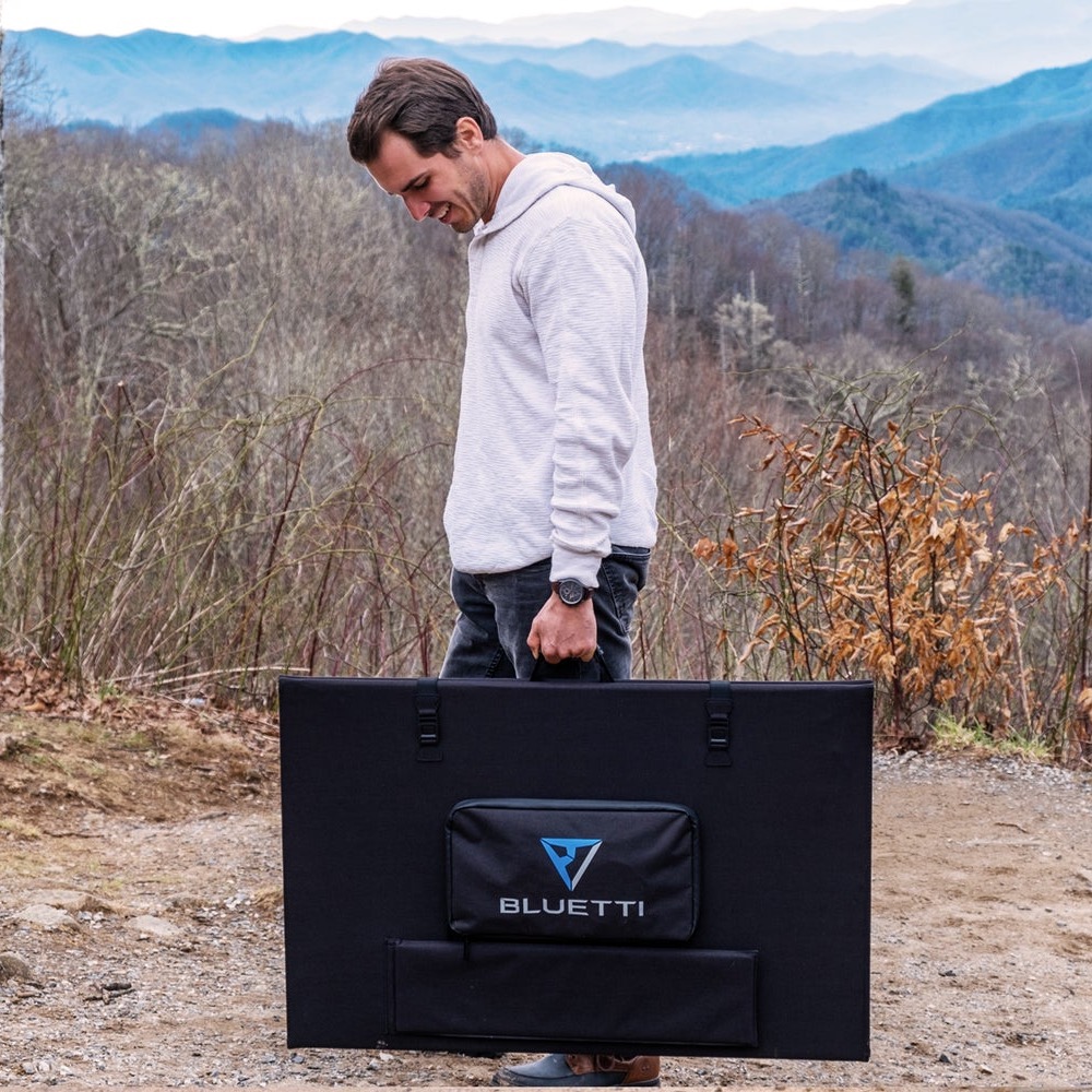 BLUETTI AC200MAX Portable Power Station + PV350 Solar Cell เซทแบตเตอรี่สำรองพกพา พร้อมโซลาร์เซลล์