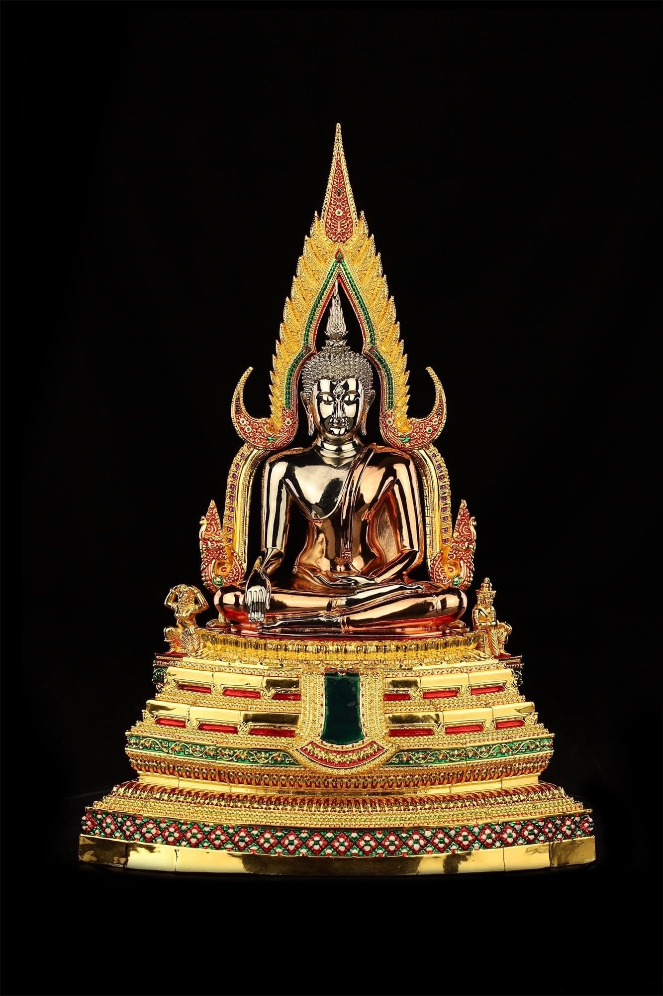 ปิด : ผลงาน องค์พระพุทธชินราช "ราชันย์สยาม"