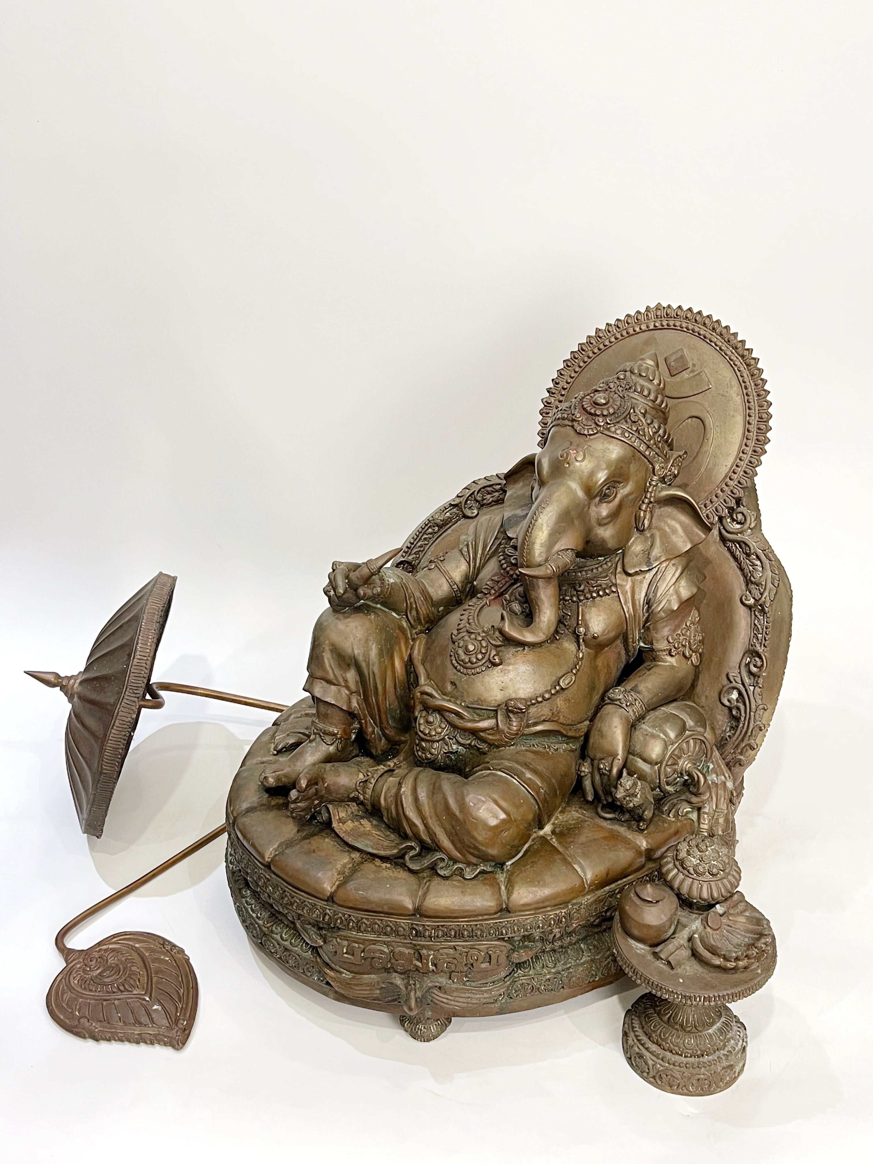 พระพิฆเนศ บรมสุข (ปางเสวยสุข) หน้าตัก 9 นิ้ว