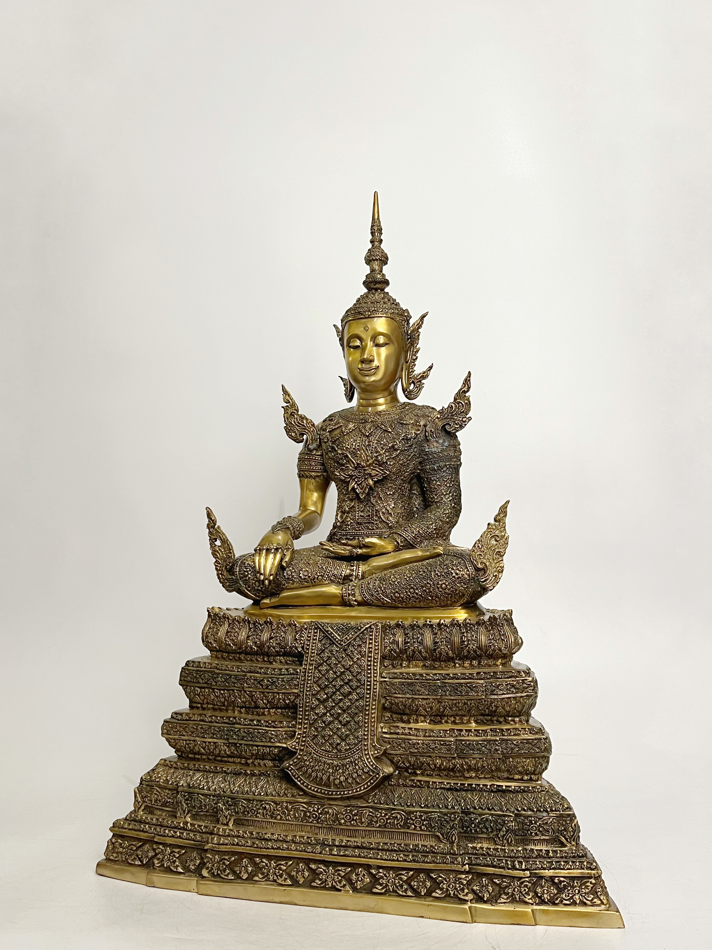 พระพุทธมหาชนก หน้าตัก 9 นิ้ว