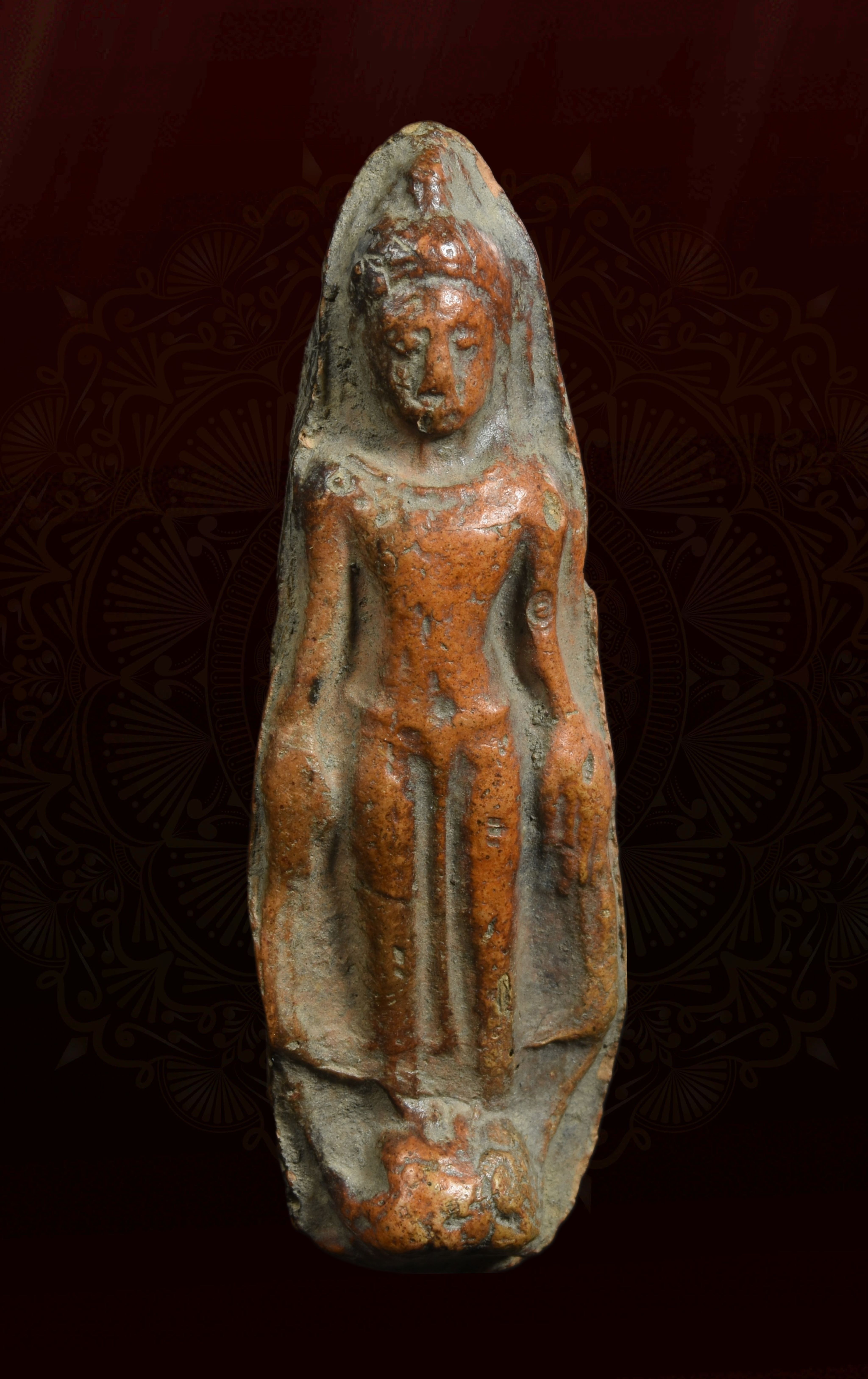 พระยืนเปิดโลก