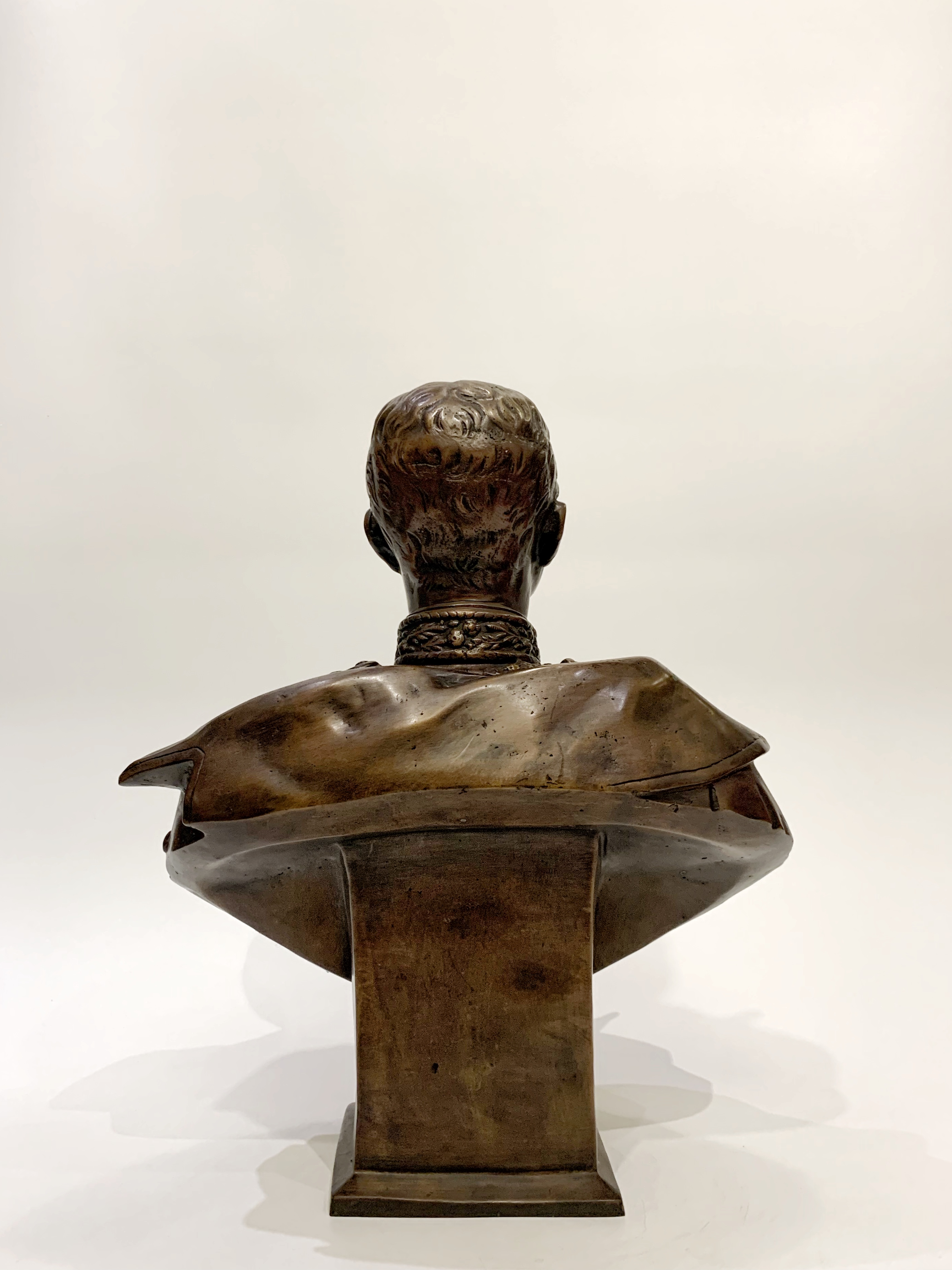 รัชกาลที่ 5 ครึ่งพระองค์