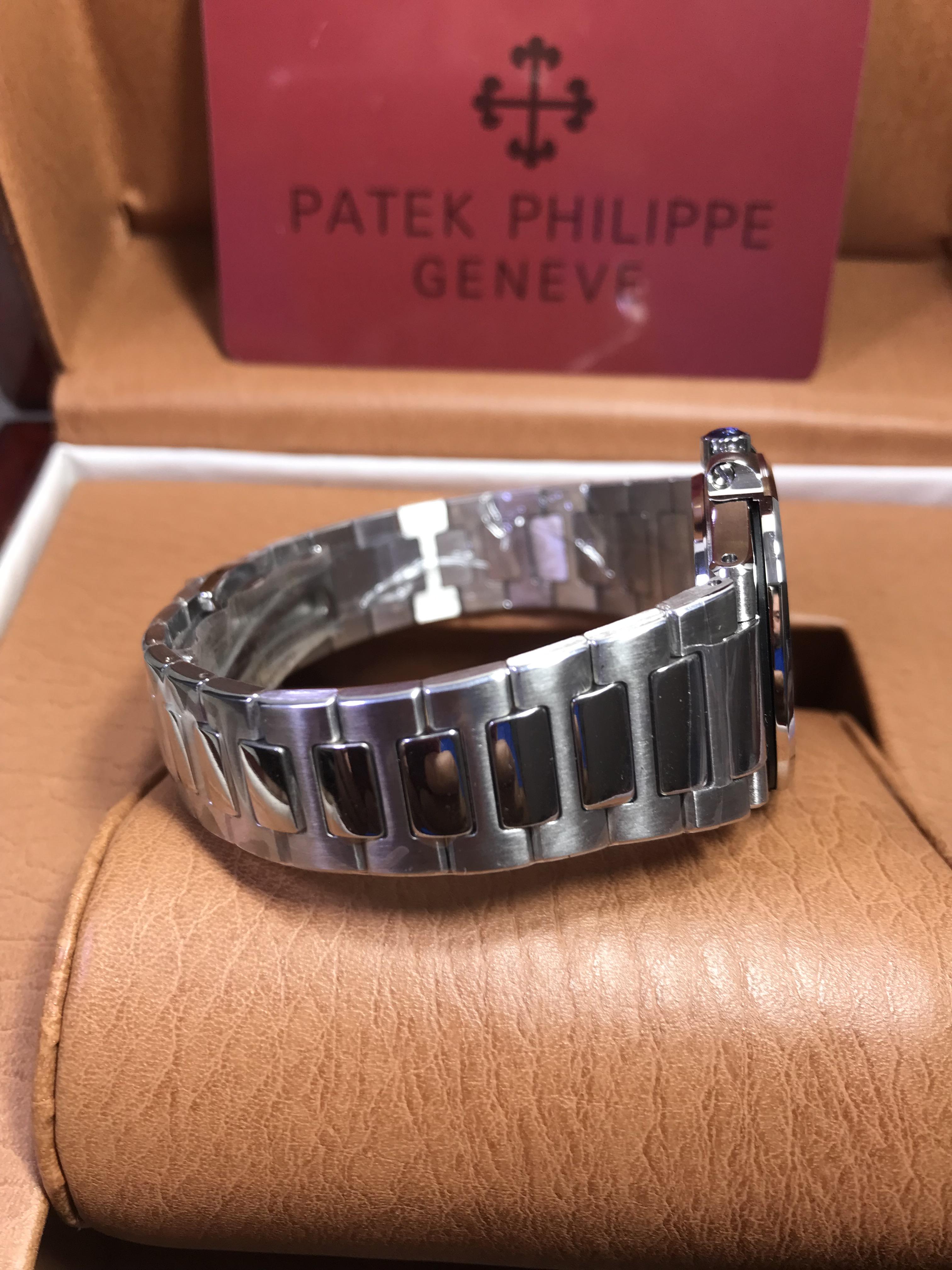 Patek Nautilus Ladies 7010G