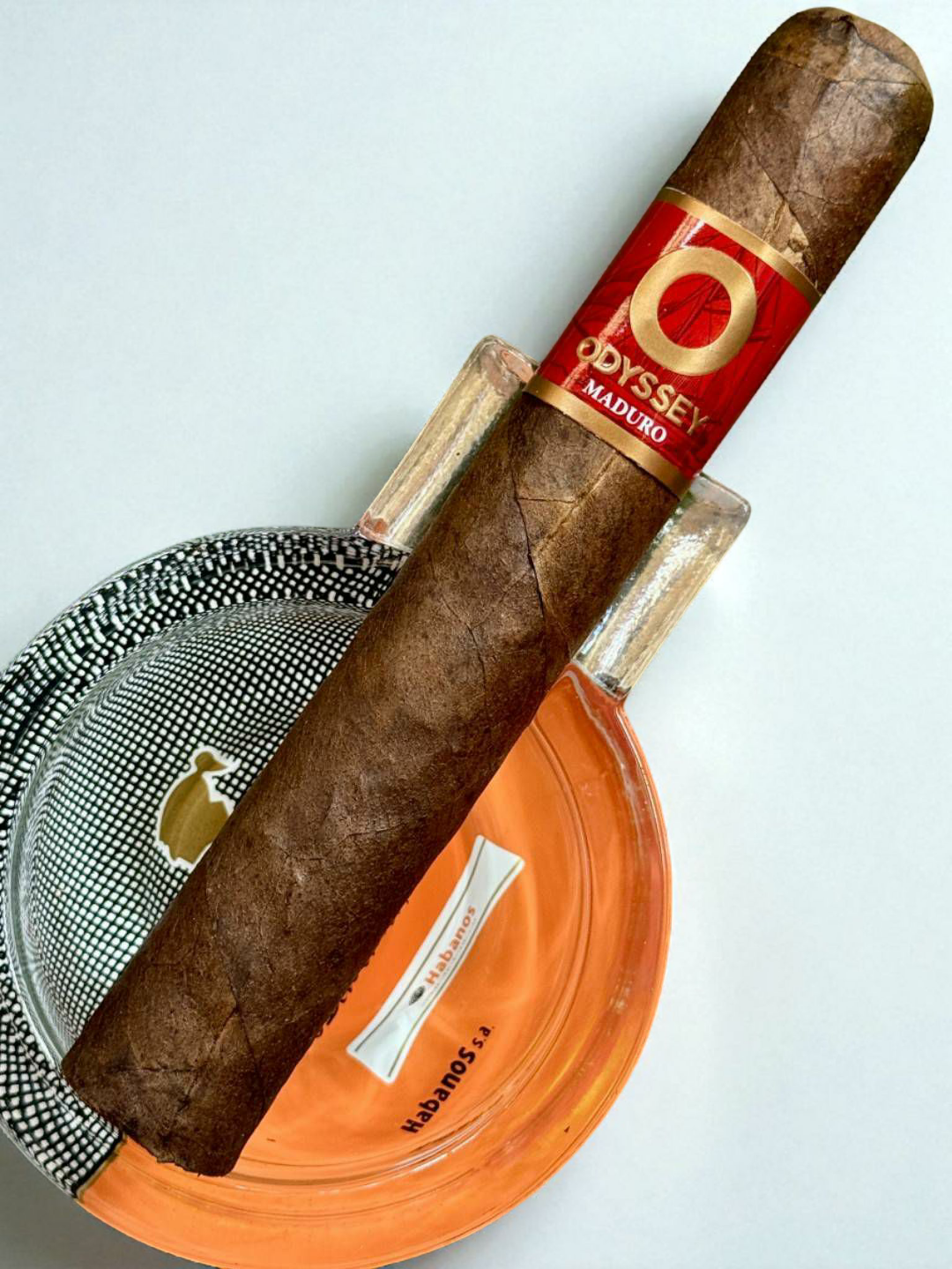 Odyssey maduro"6x60"