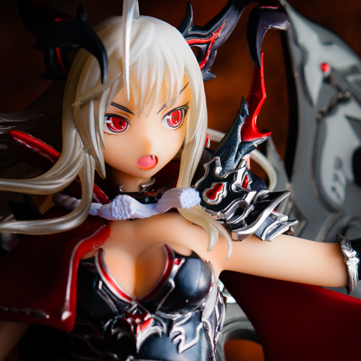 [In-Stock] Dark General - 1/8 (Amakuni, Hobby Japan)