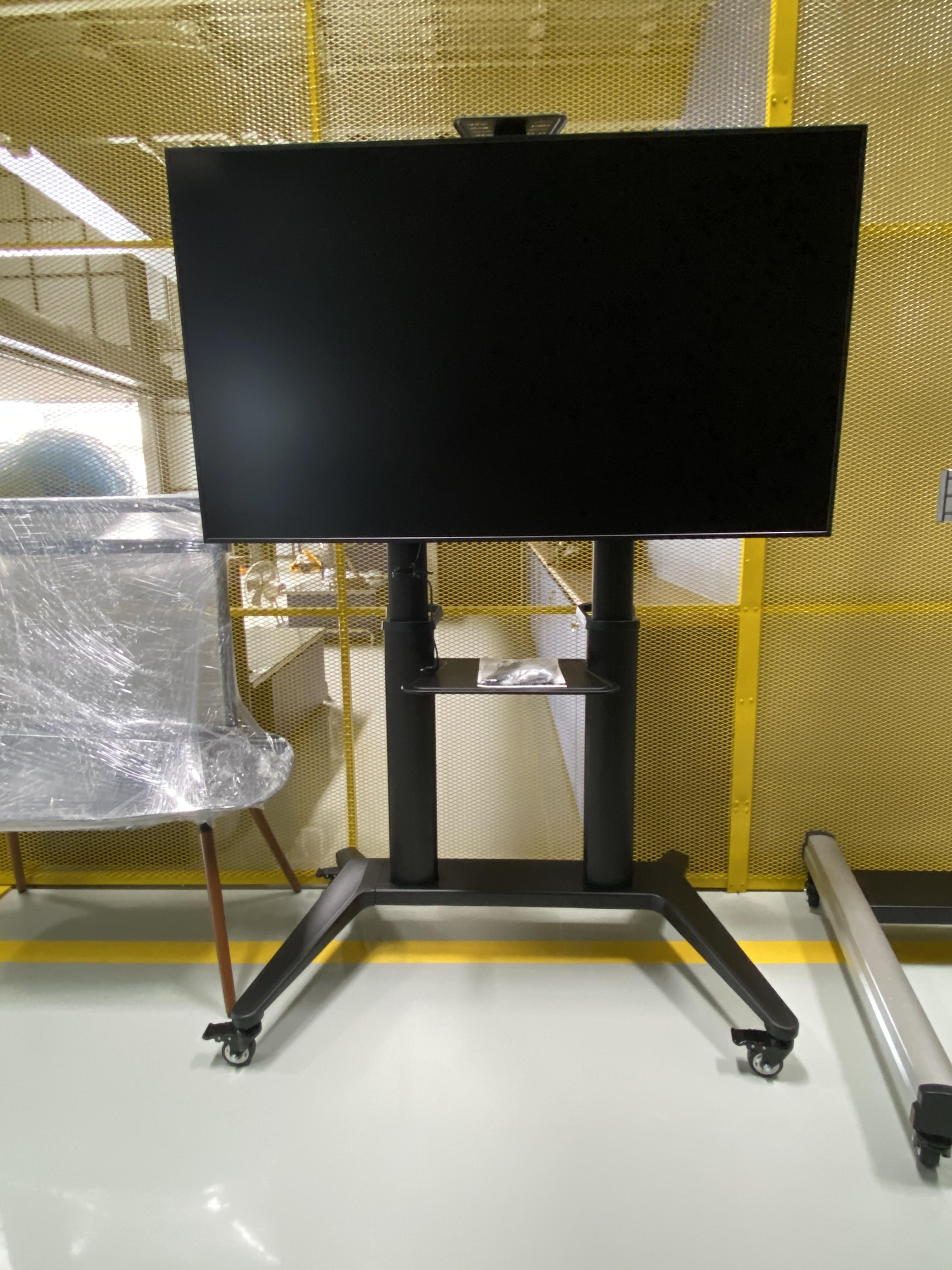 JMTVSTAND MT-F9300 ขาตั้งพื้นทีวีมีล้อเลื่อนTV Stand วัสดุ Aluminium อลูมิเนียม{สีดำ} แข็งแรง สวยหรู ทรงทันสมัย รองรับทีวี 70"-120"นิ้ว{รับประกัน 3 ปี }0964746498