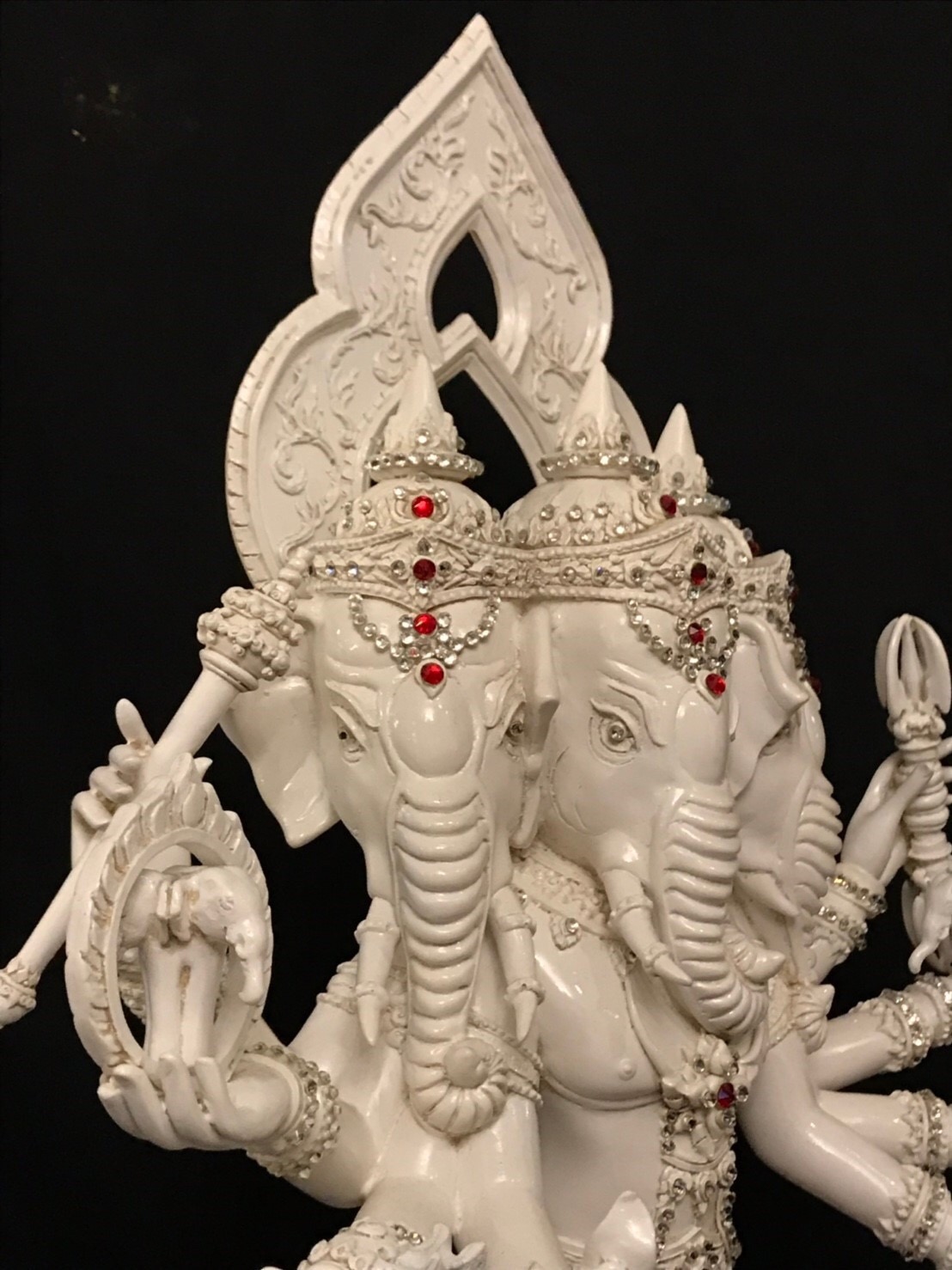 พระพิฆเนศ ปางตรีมุขคณปติ หน้าตัก 12 นิ้ว