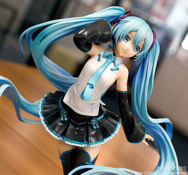 ปิดออเดอร์ (Pre-Order) Hatsune Miku V4 Chinese - 1/8 GSC
