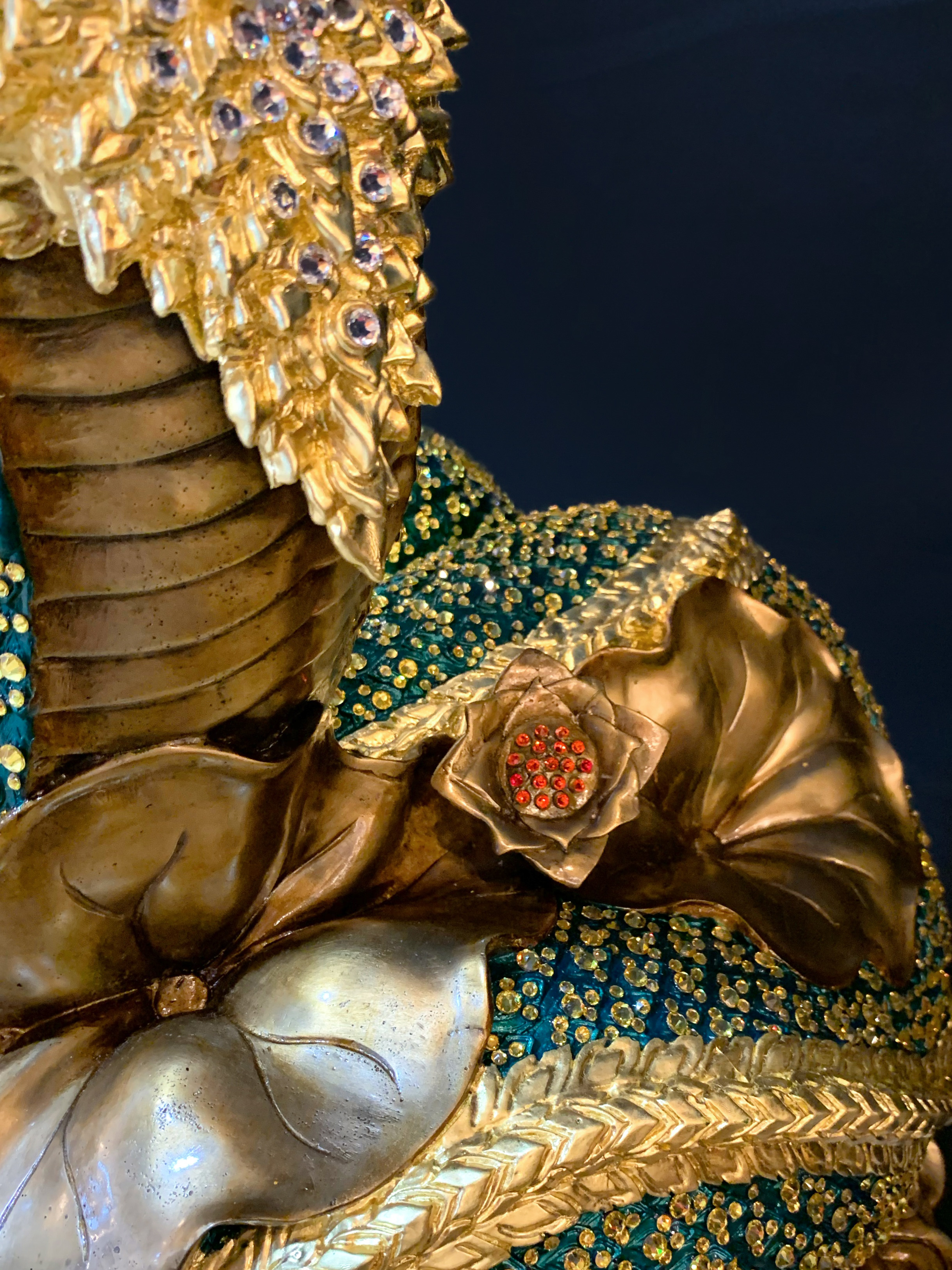 พญานาค สูง 149 cm.