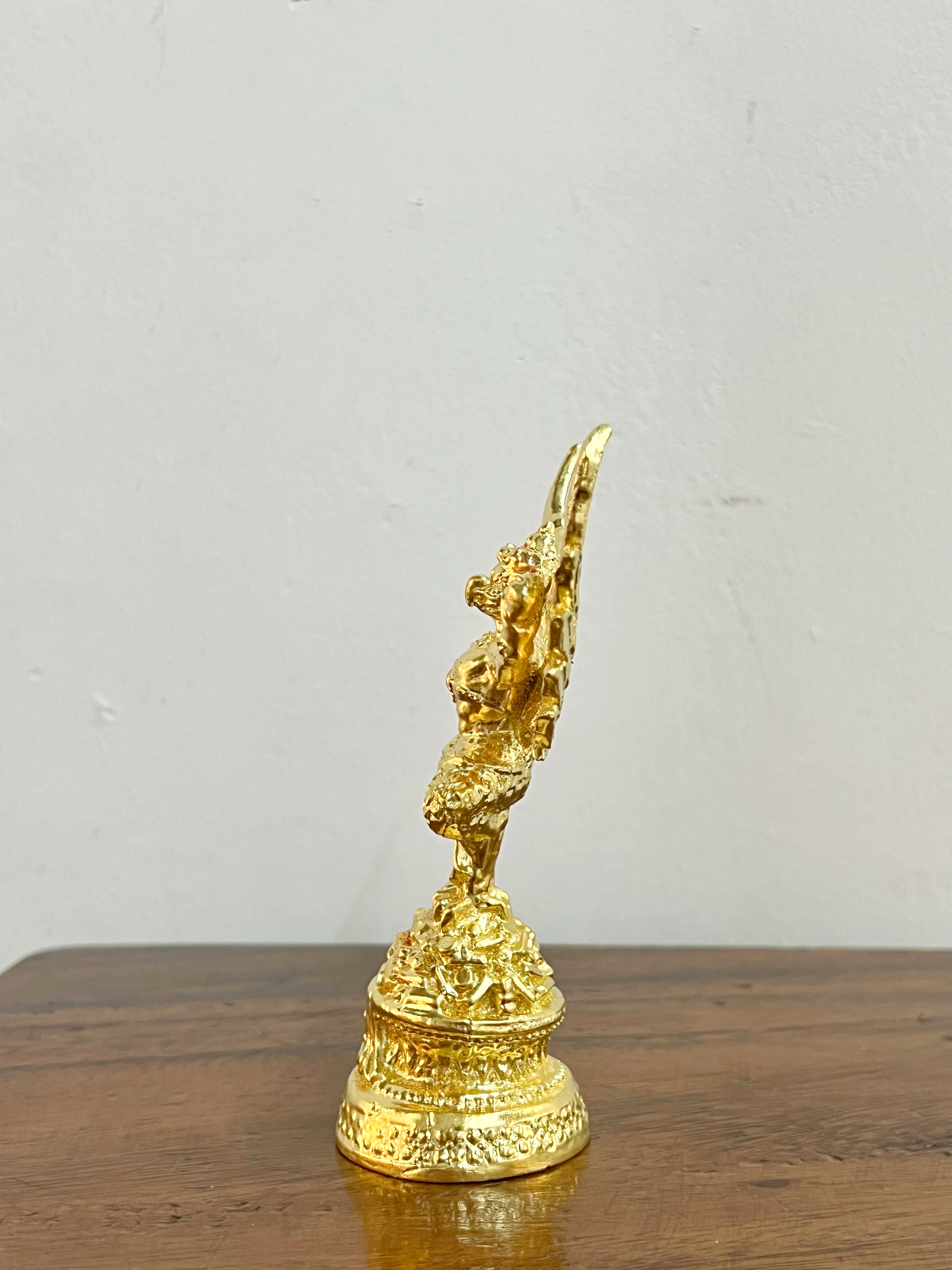 พญาครุฑ รุ่น เหยียบเงินเหยียบทอง สูง 5 นิ้ว (ตั้งโต๊ะ)