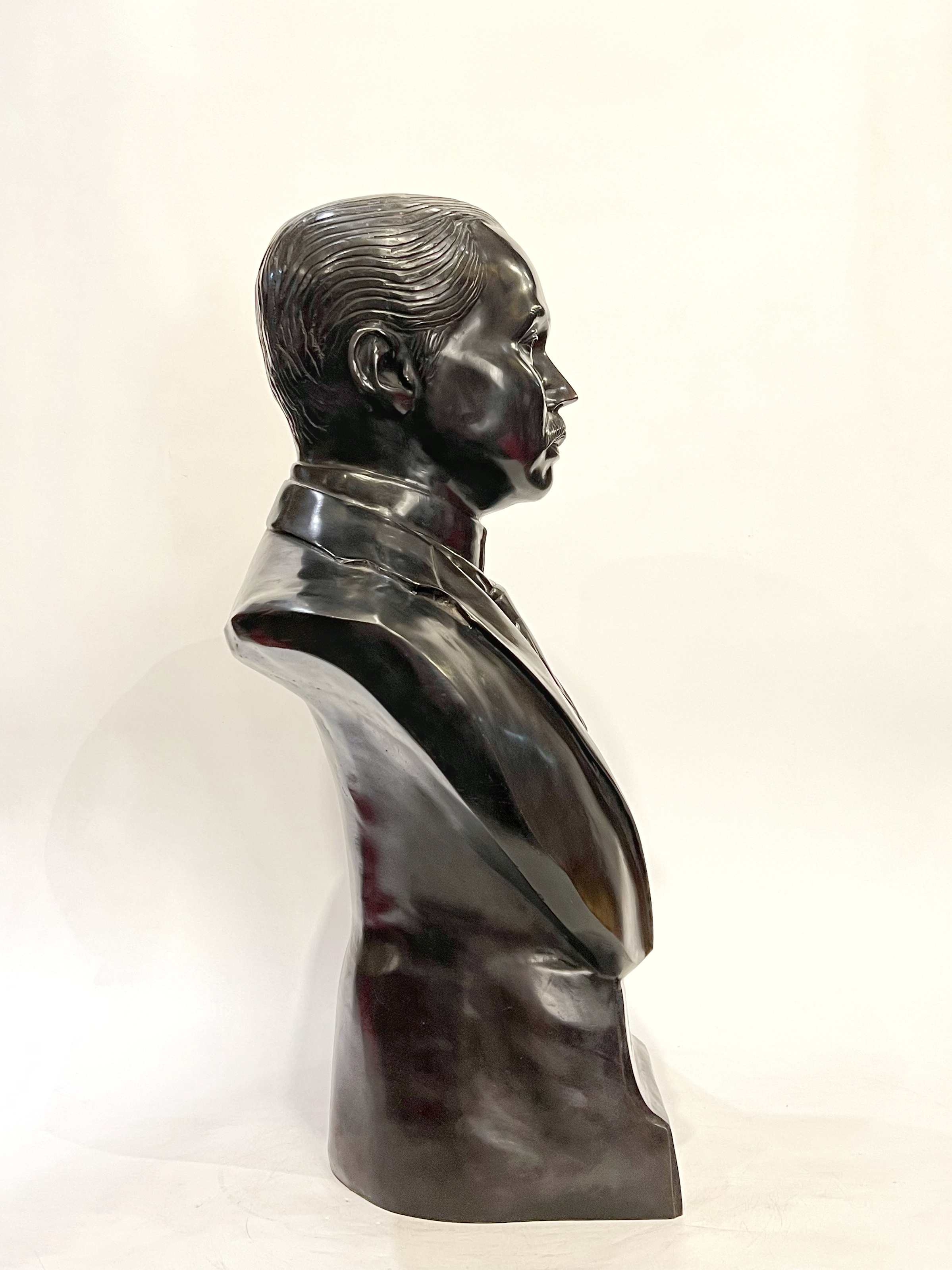 รัชกาลที่ 5 ครึ่งพระองค์