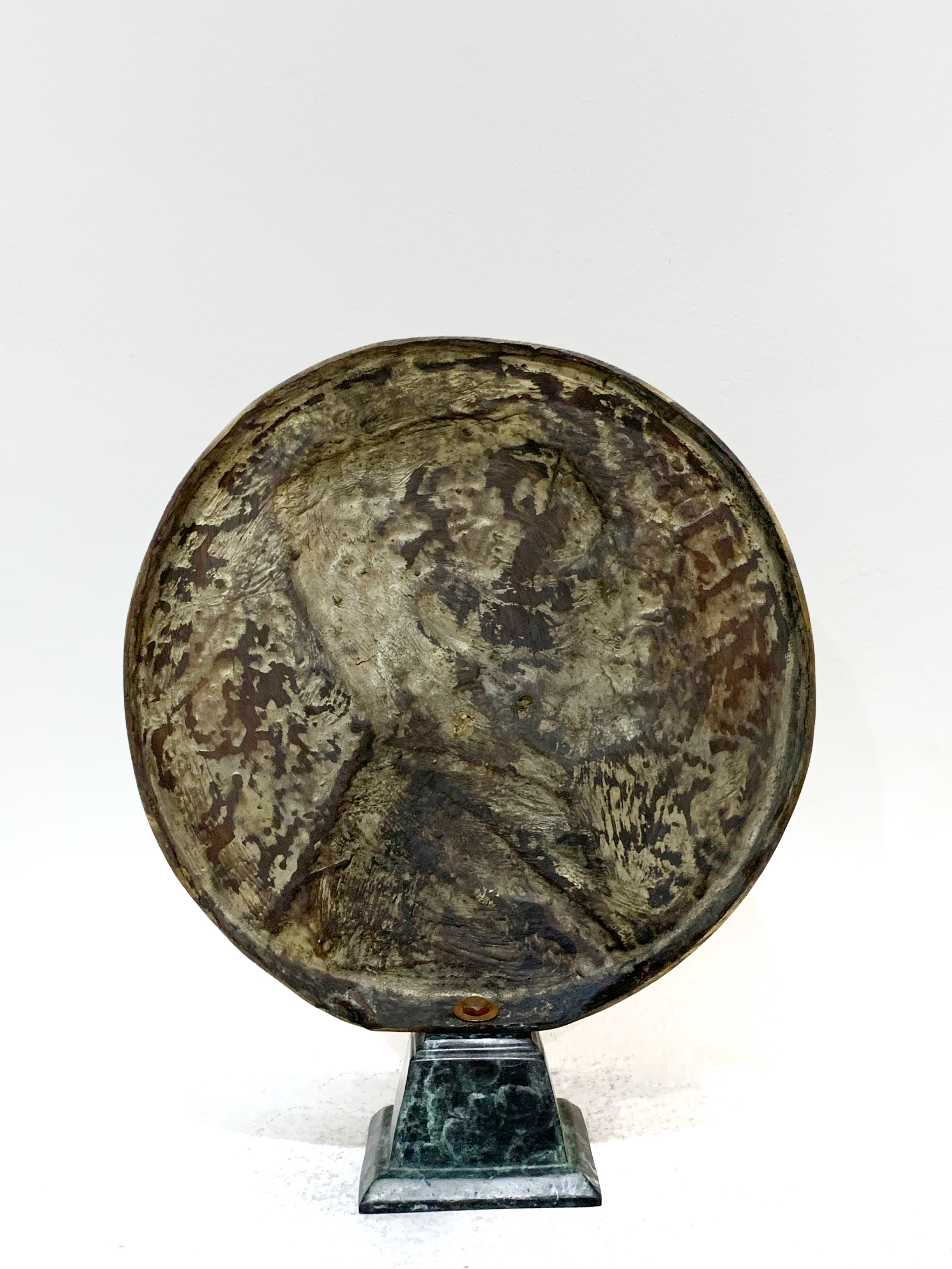 เหรียญรัชกาลที่ 5 (ตั้งโต๊ะ)