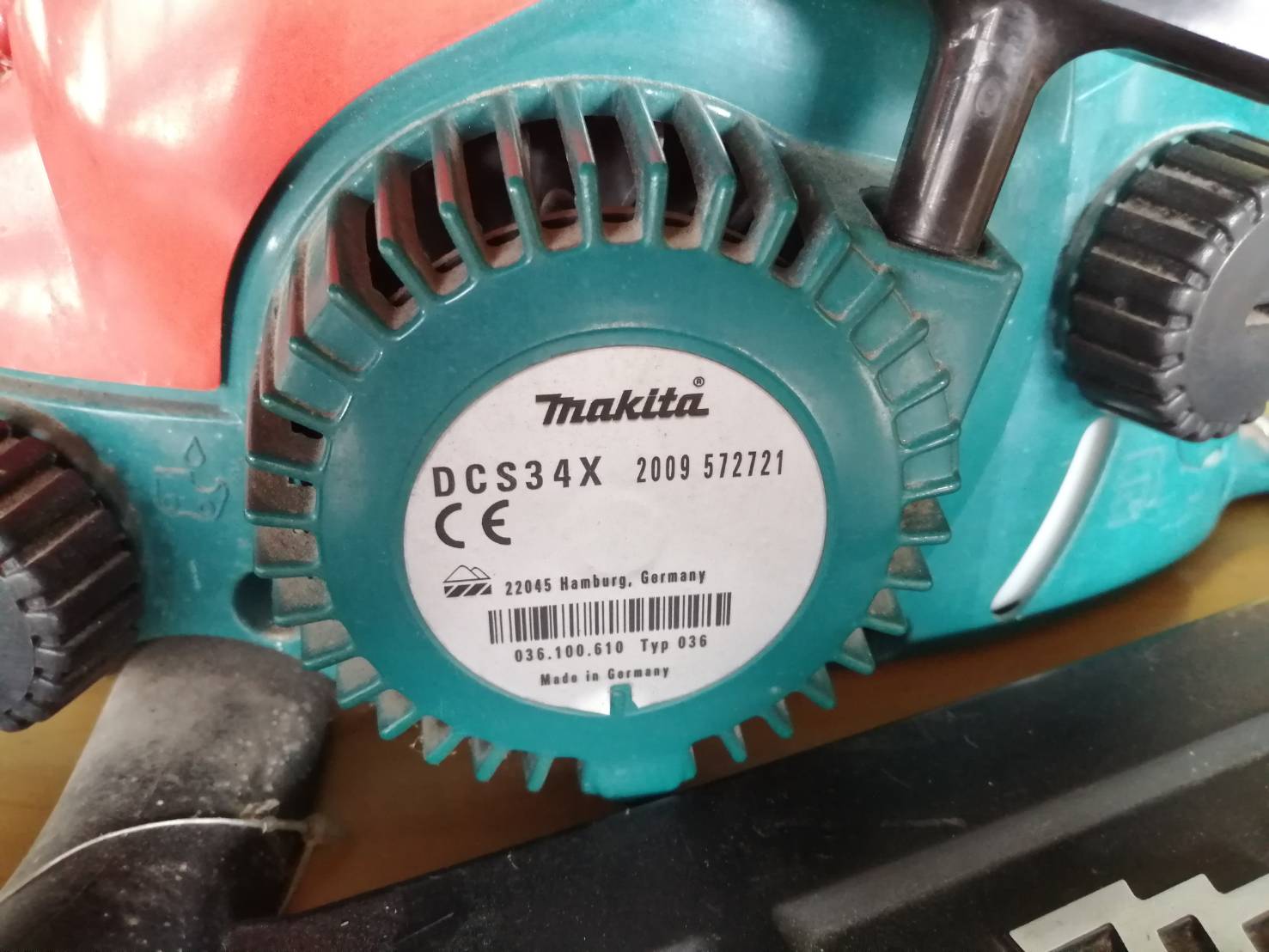 เลื่อยยนต์มากีต้า 12" รุ่น PCS34