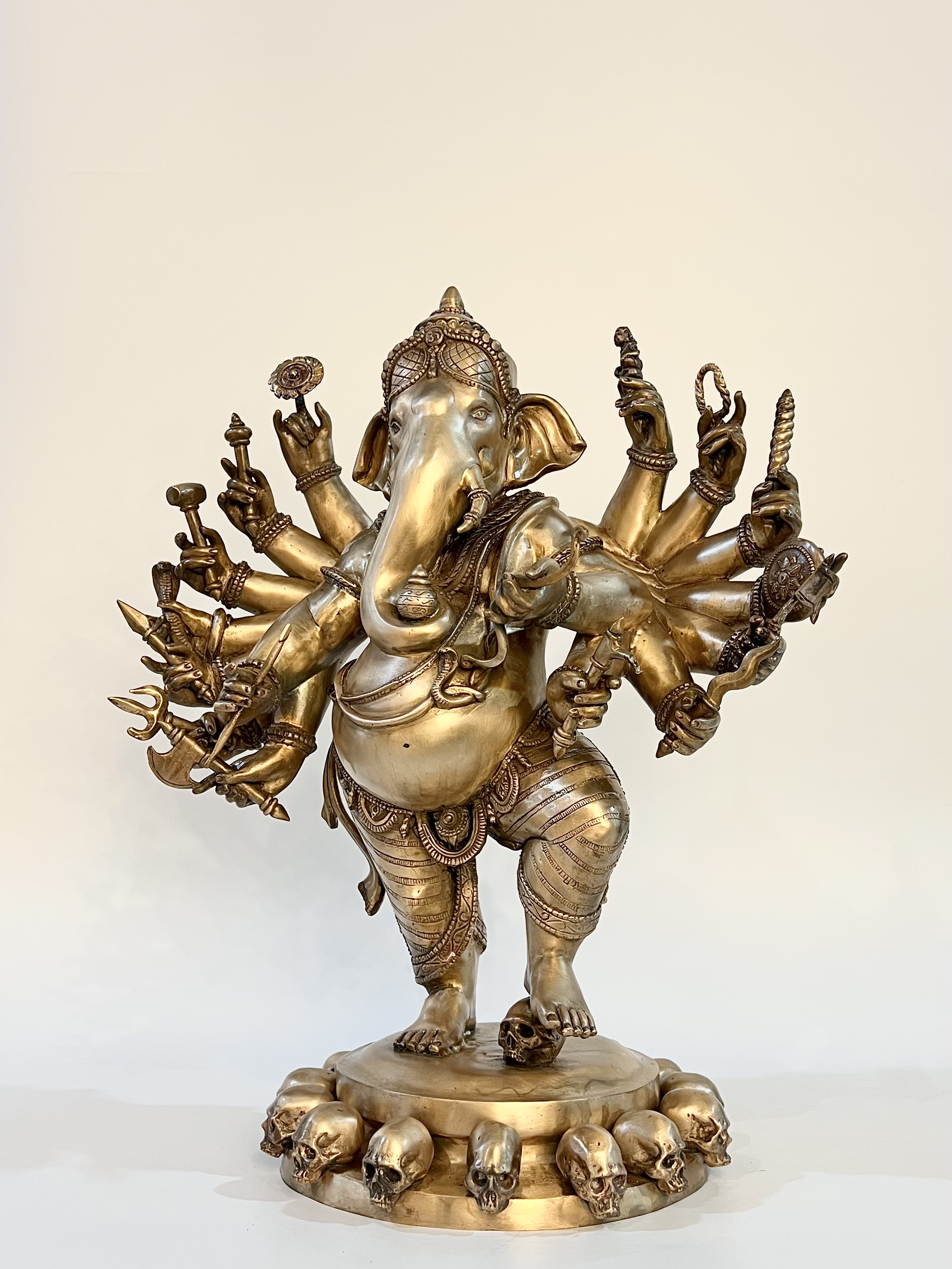 พระพิฆเนศ ปางออกศึก (พระวีระคณปติ) หน้าตัก 9 นิ้ว