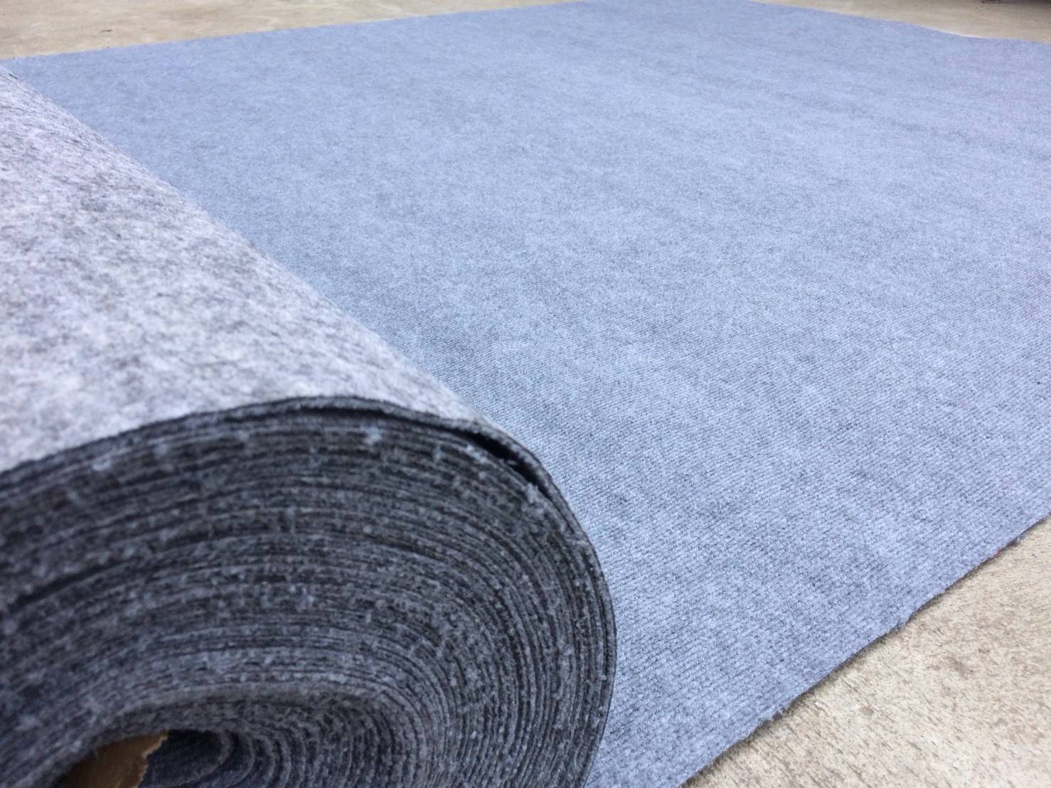 พรมลูกฟูก หรือพรมปูวัด สีเทาควันบุหรี่ 018 หนา 4-6 มิล