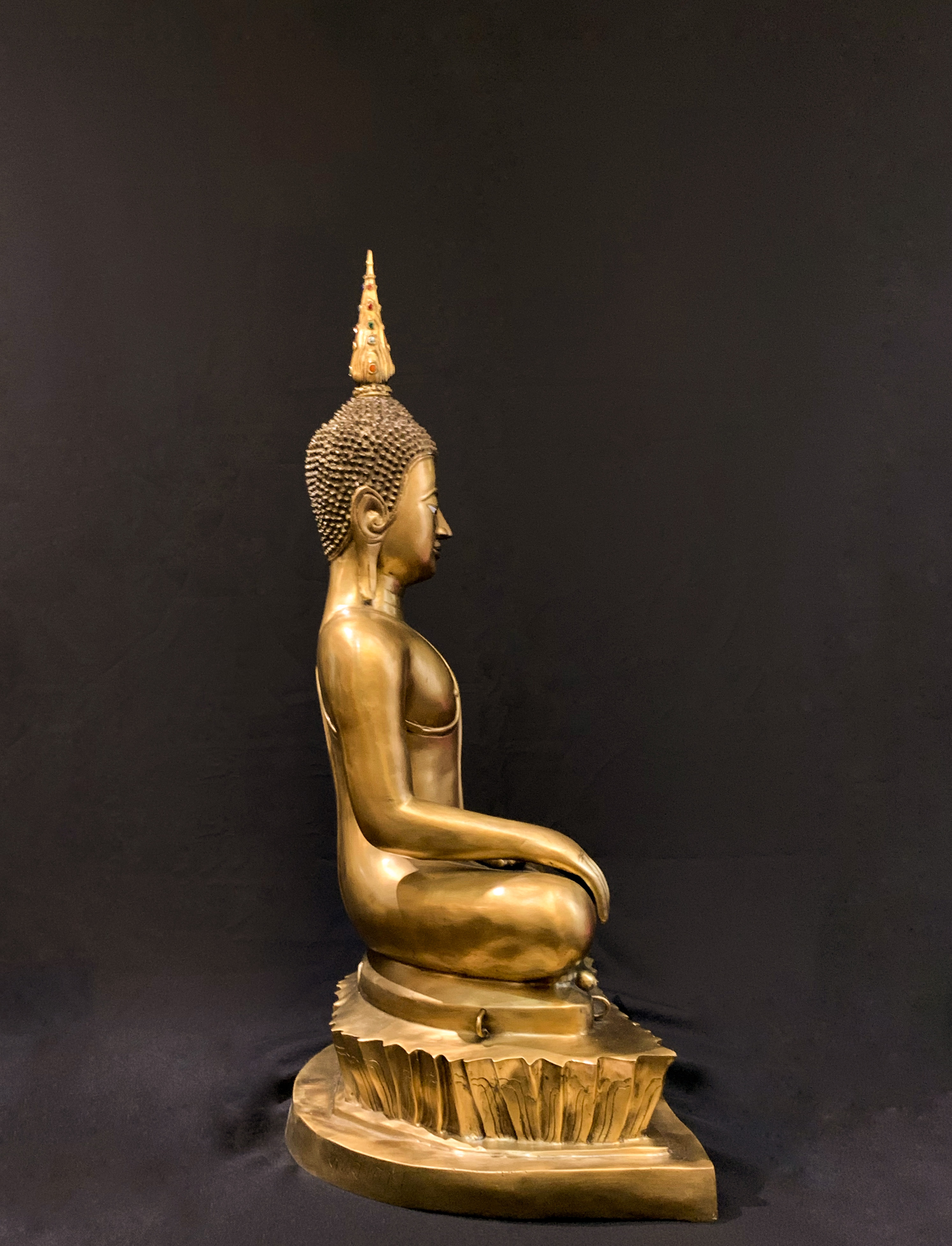 หลวงพ่อพระใส 52 รุ่น บารมีพ่อ หน้าตัก 19 นิ้ว