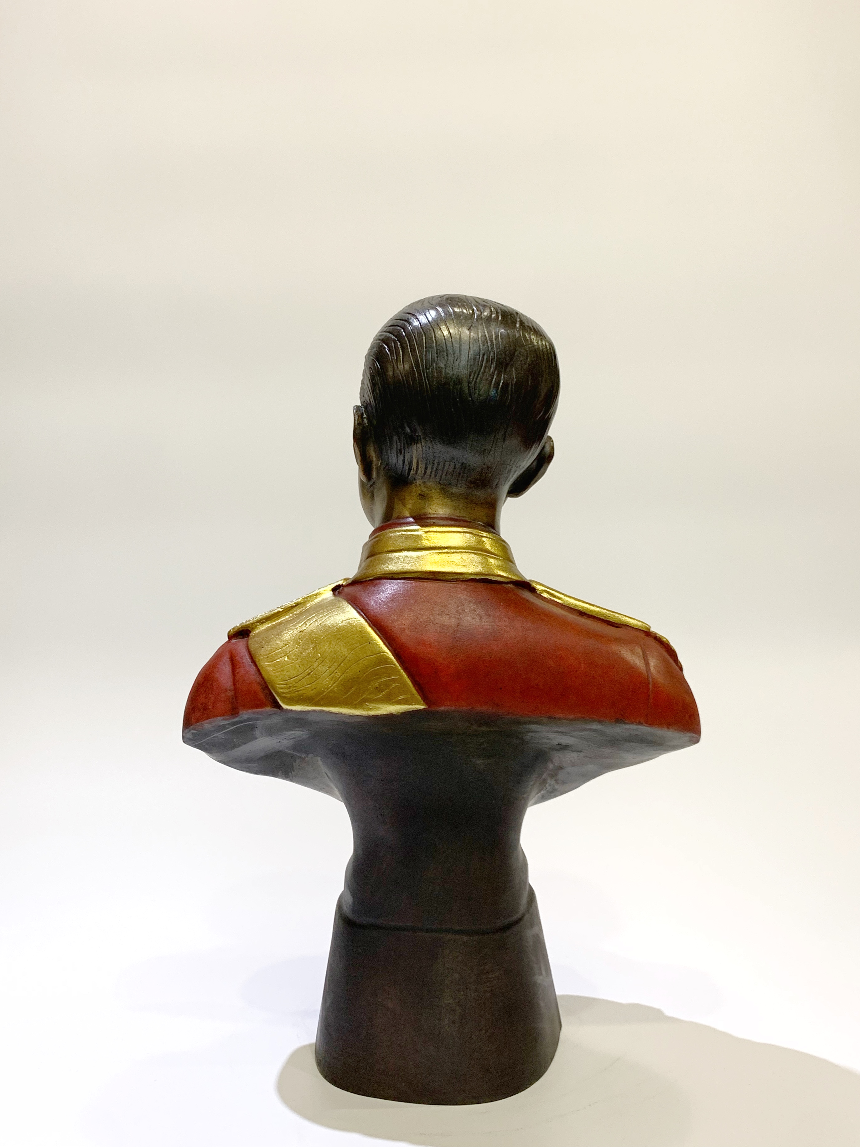 รัชกาลที่ 5 ครึ่งพระองค์ (ตราแผ่นดิน)