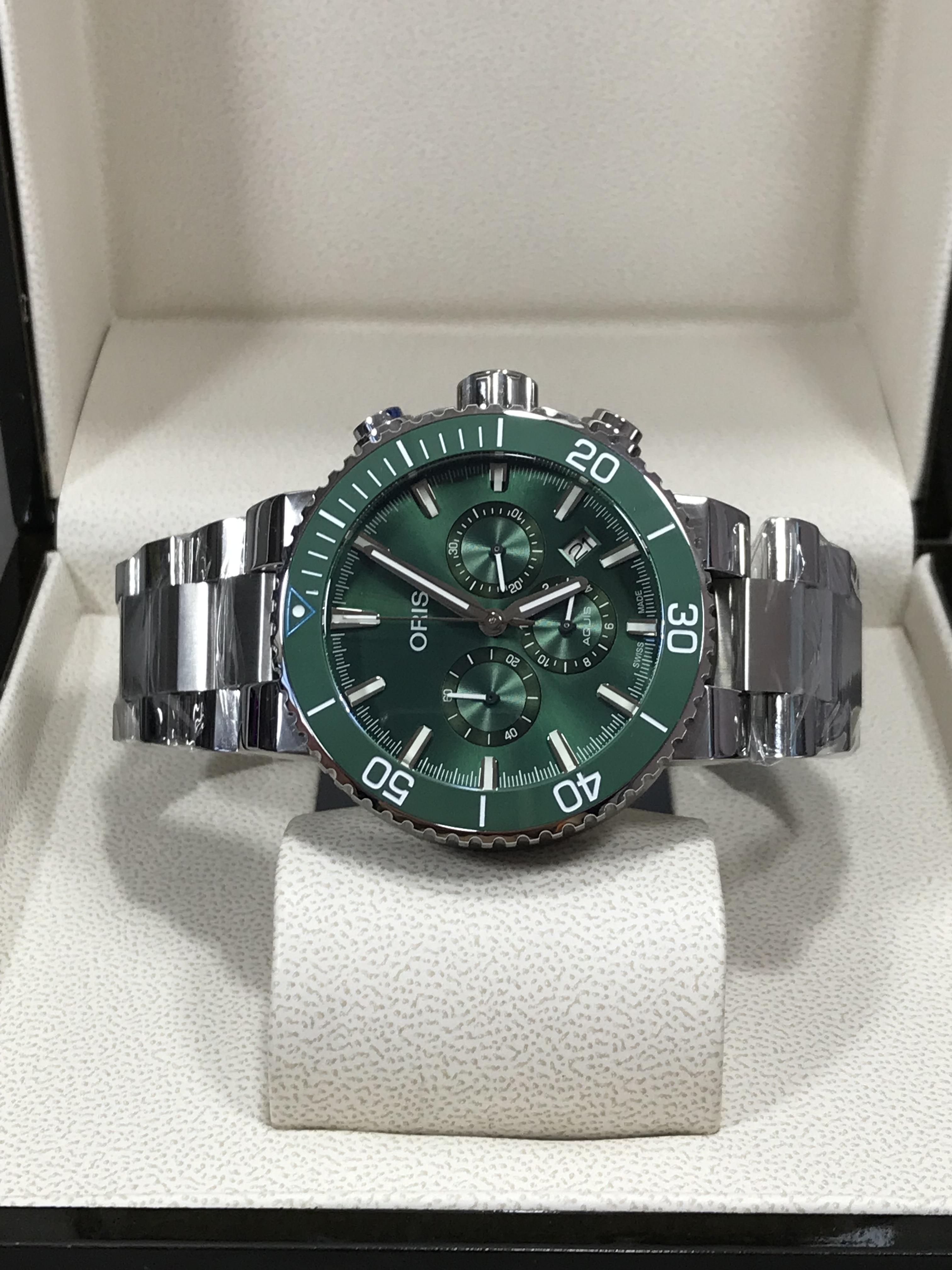 Oris Aquis Green Whale Limited Edition (5A)