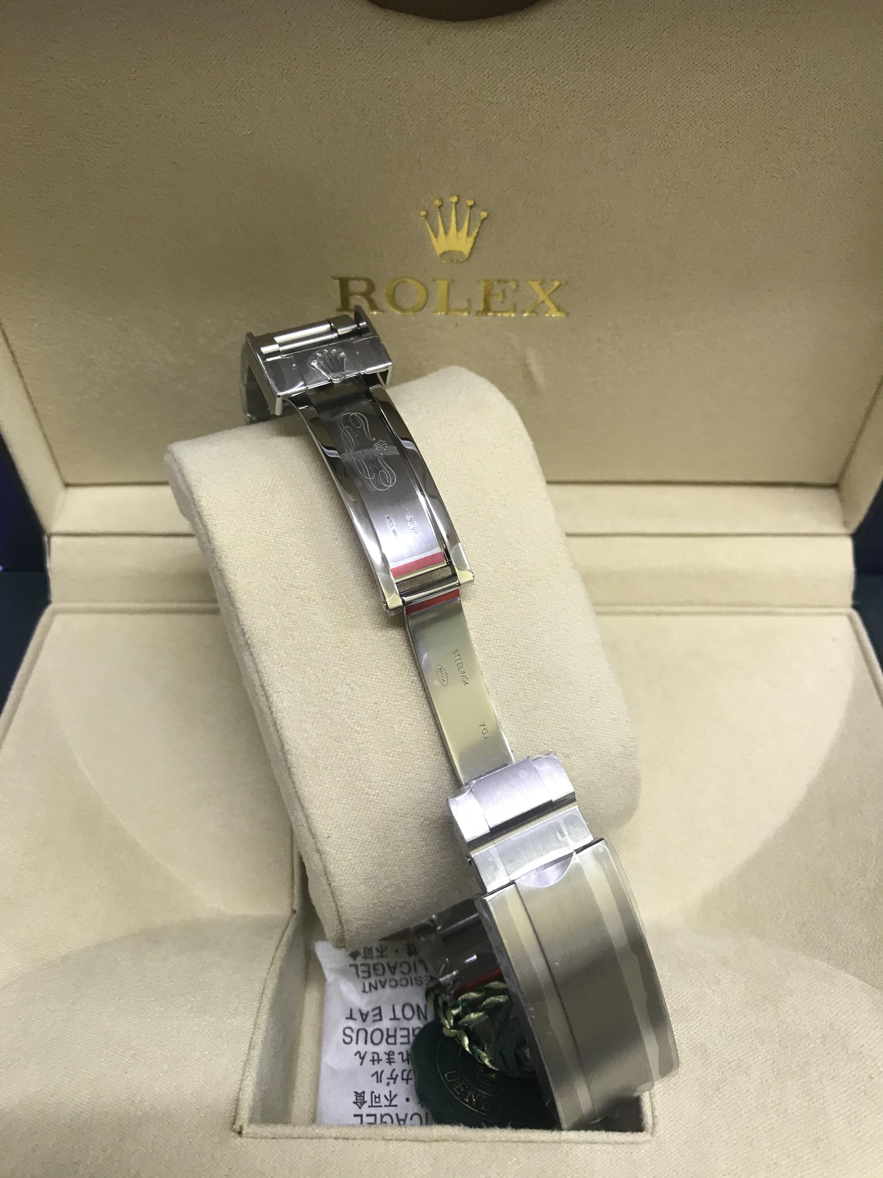 Rolex Submariner (The Hulk) (VSF SwissV1 )