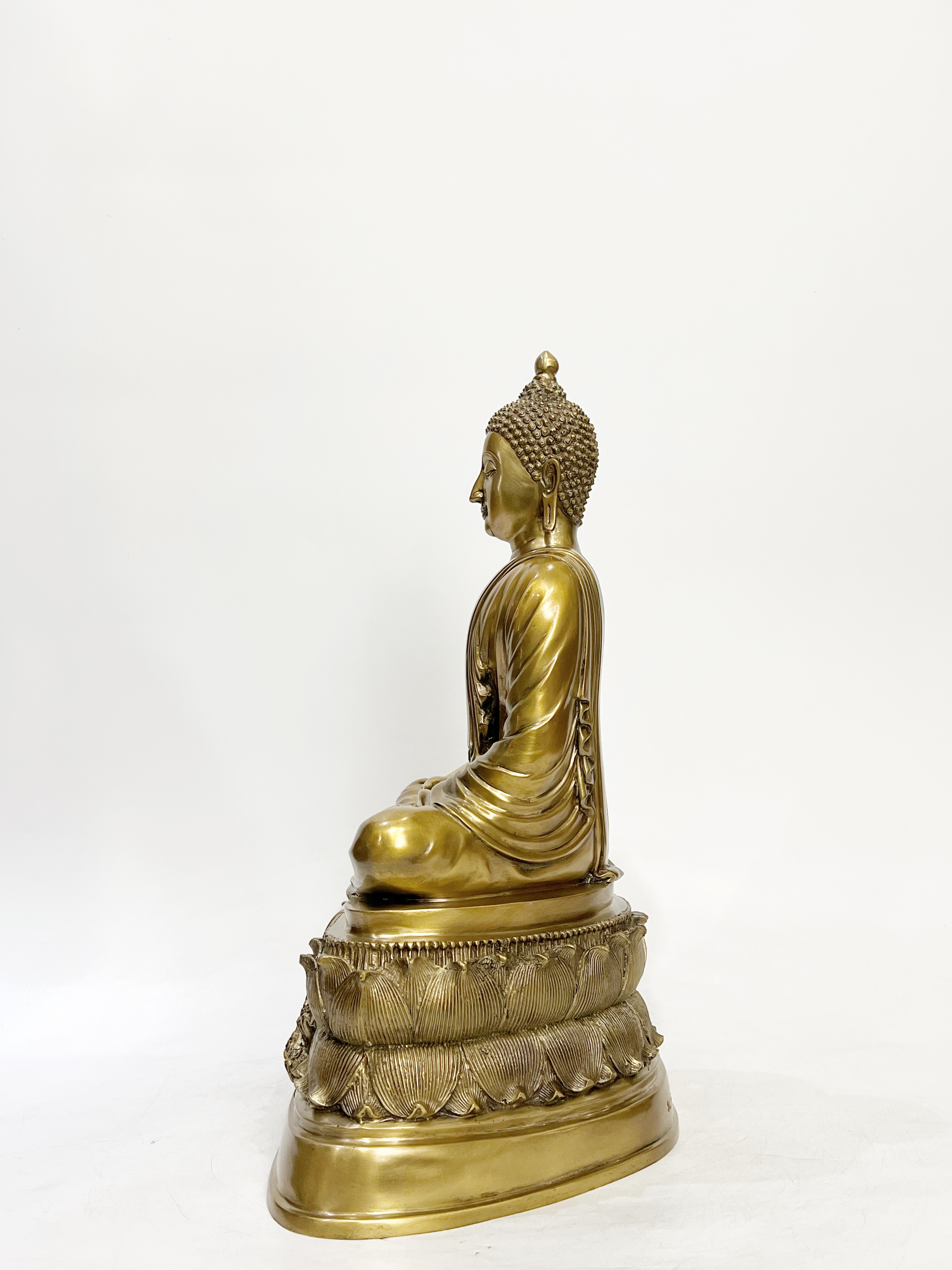 พระพุทธชัยมงคลธรรมกาย หน้าตัก 9 นิ้ว