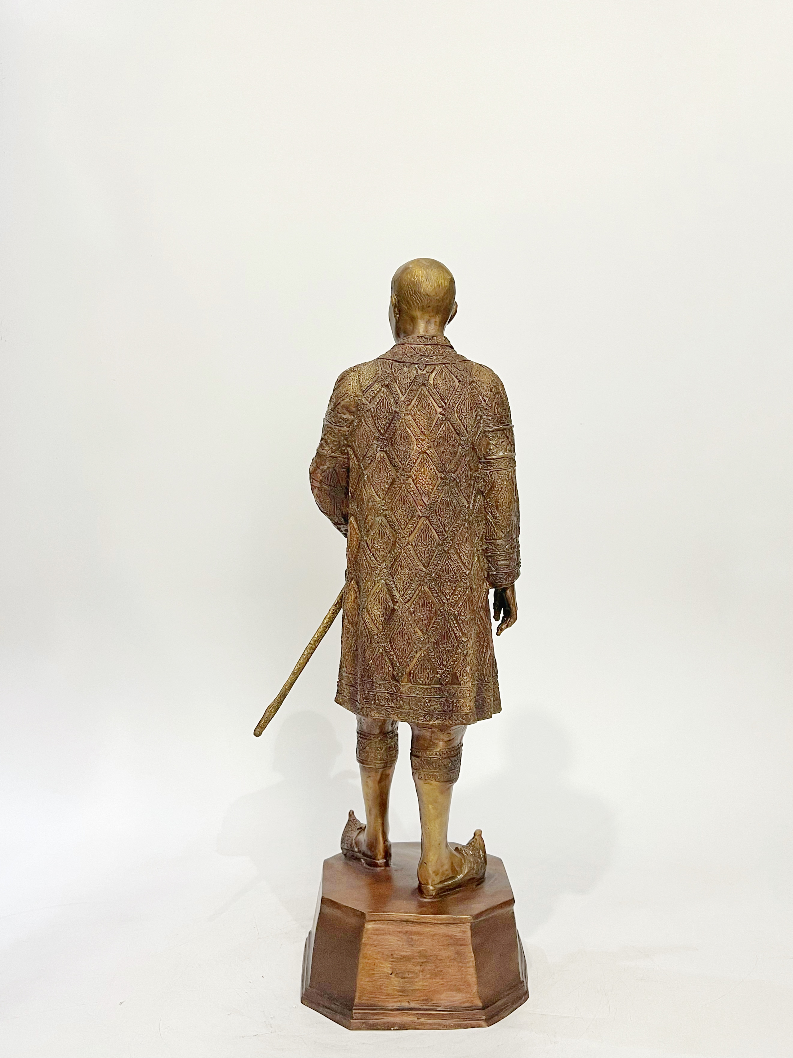 รัชกาลที่ 2 หน้าตัก 9 นิ้ว