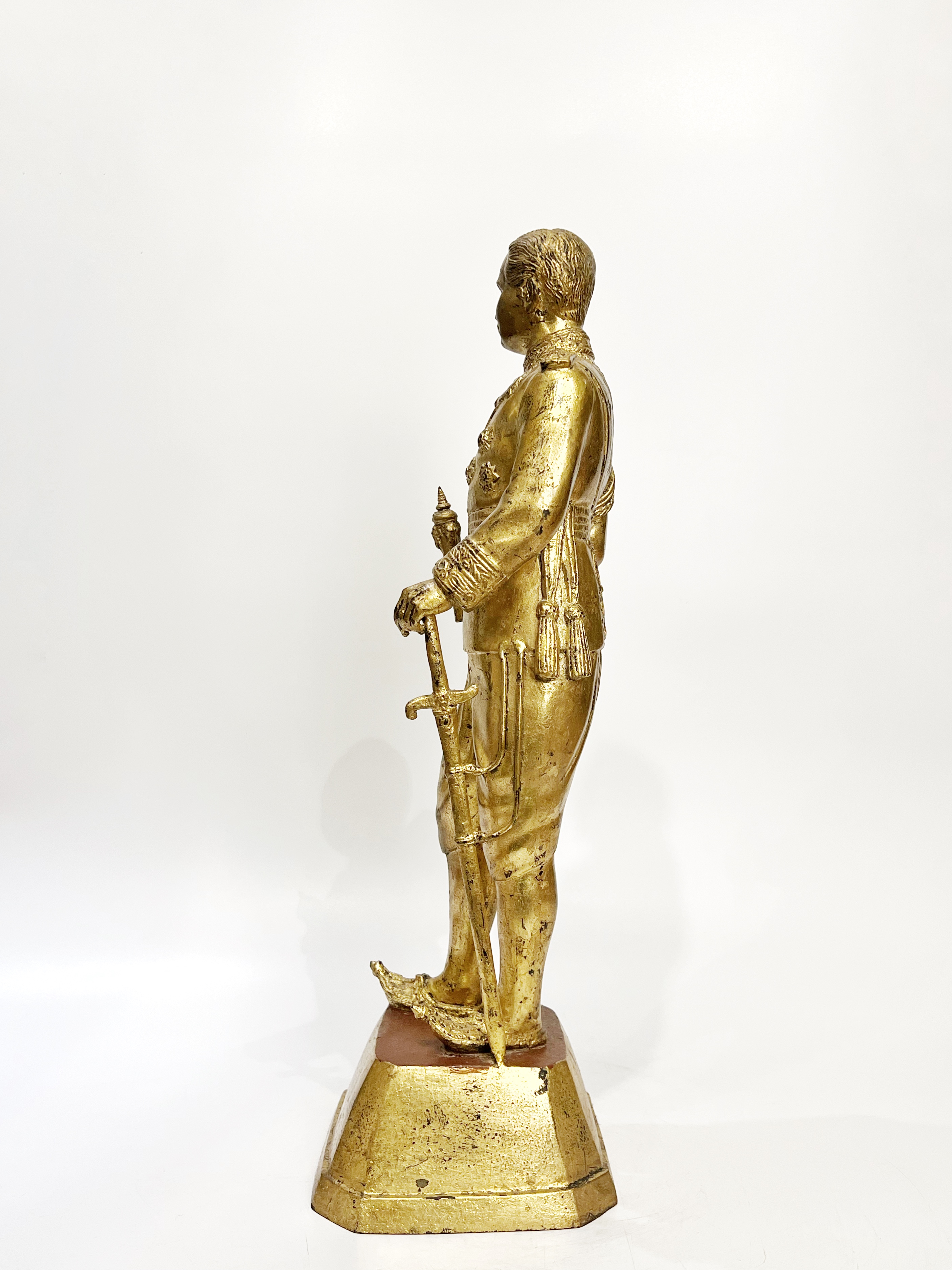 รัชกาลที่ 5 หน้าตัก 12 นิ้ว