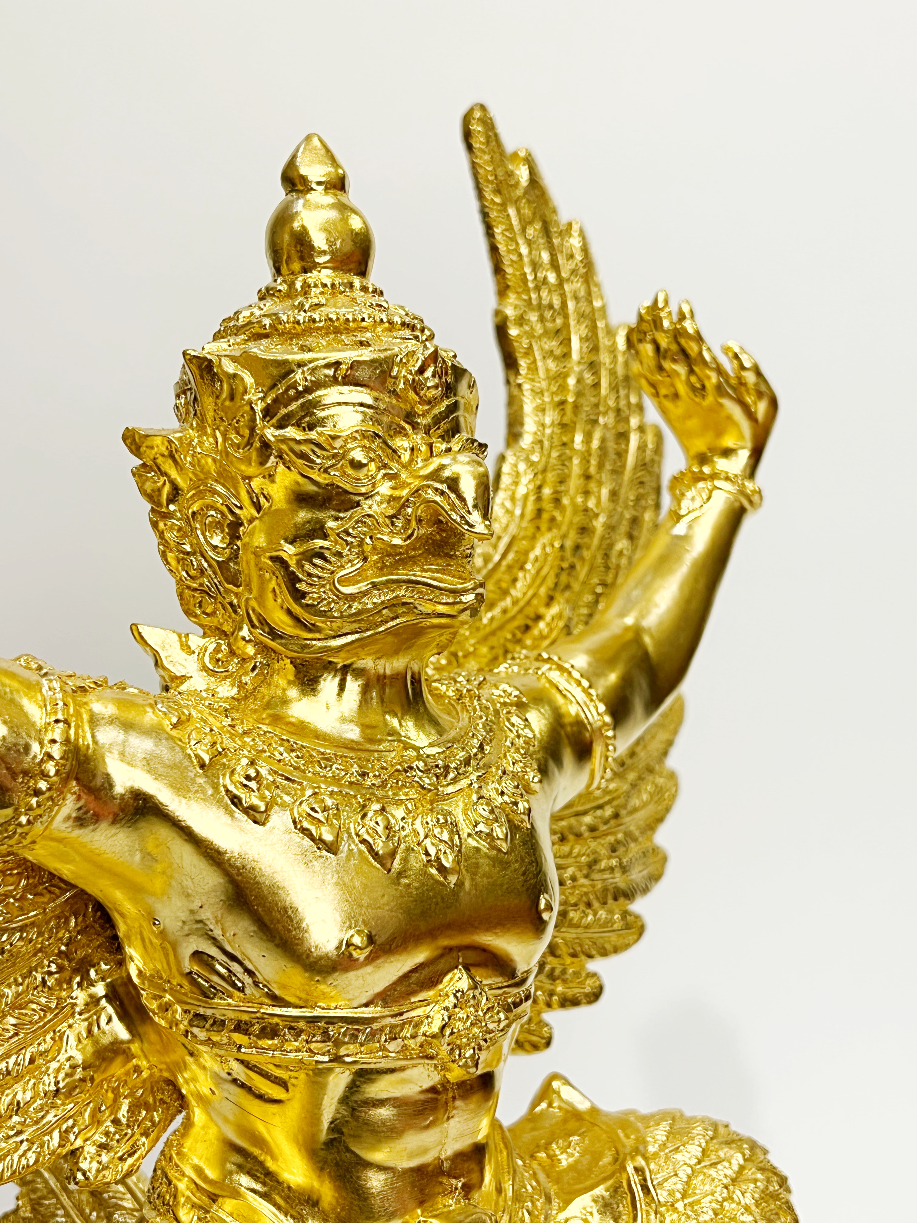 พญาครุฑ รุ่น เจริญพร (องค์บูชาพิมพ์ใหญ่) หมายเลข 163