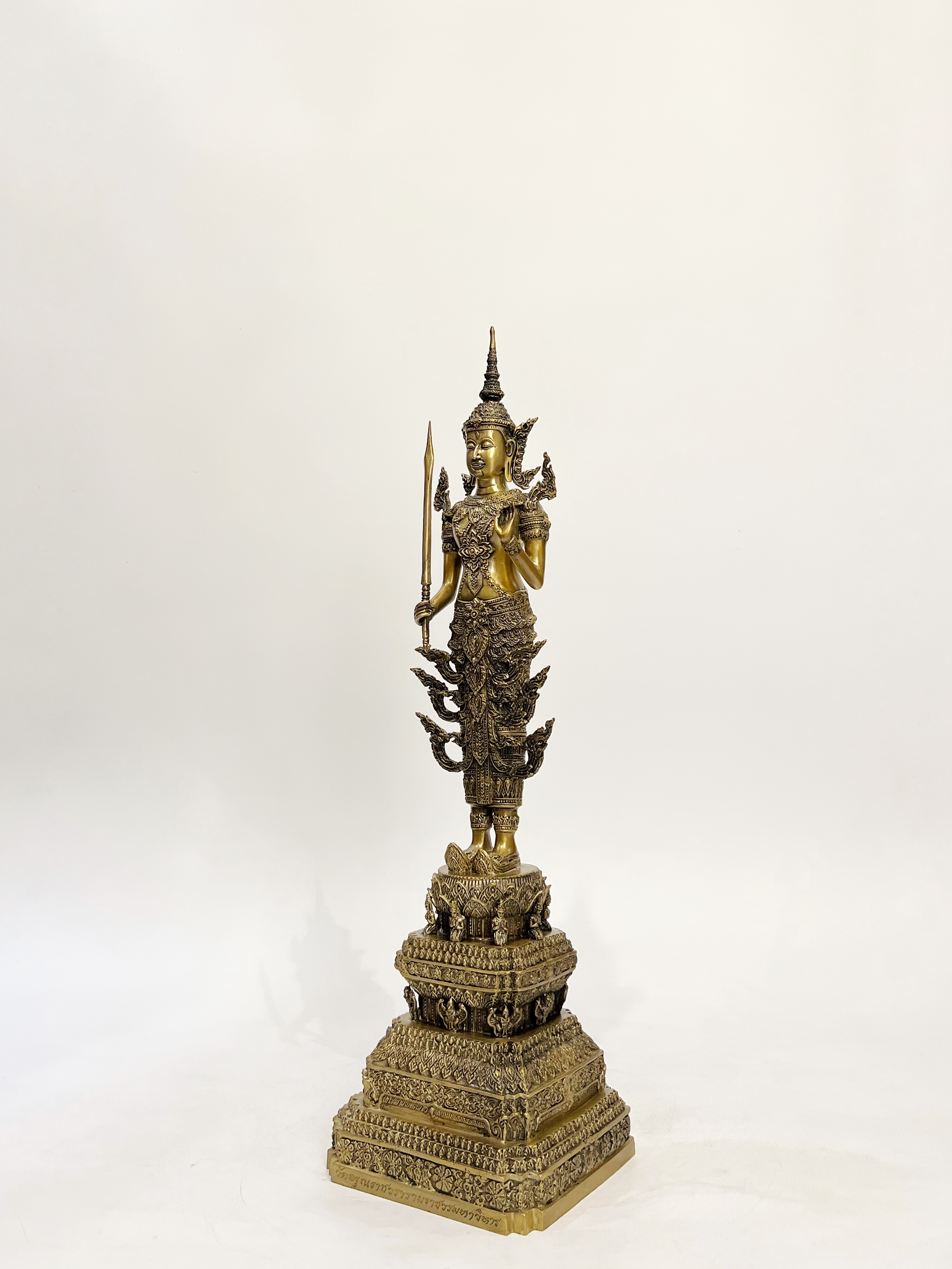 พระพุทธรูป พร้อม เทวรูป ทรงเครื่องจักพรรดิ์ หน้าตัก 5 นิ้ว (รวม 8 องค์)