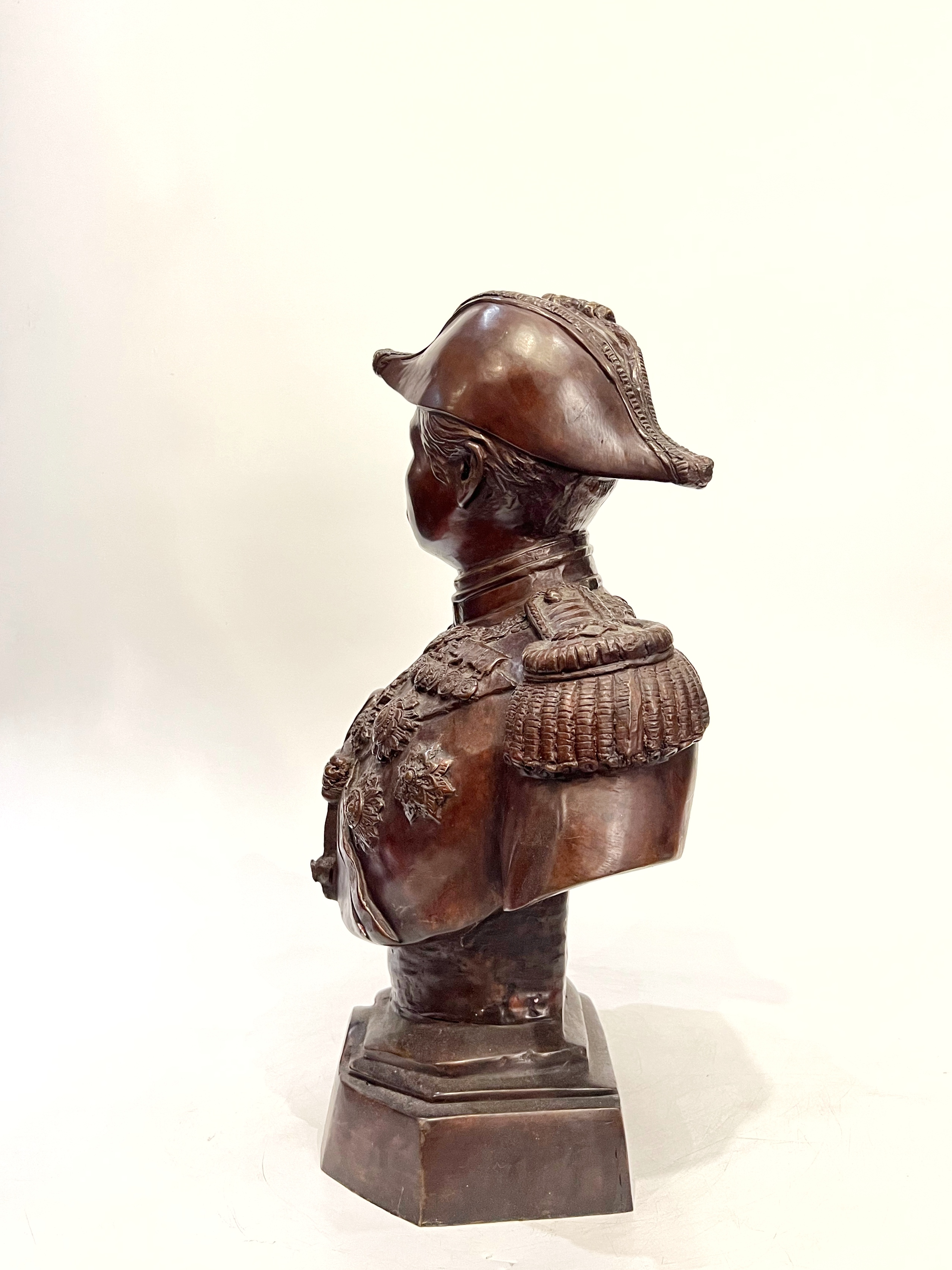 รัชกาลที่ 5 ครึ่งพระองค์