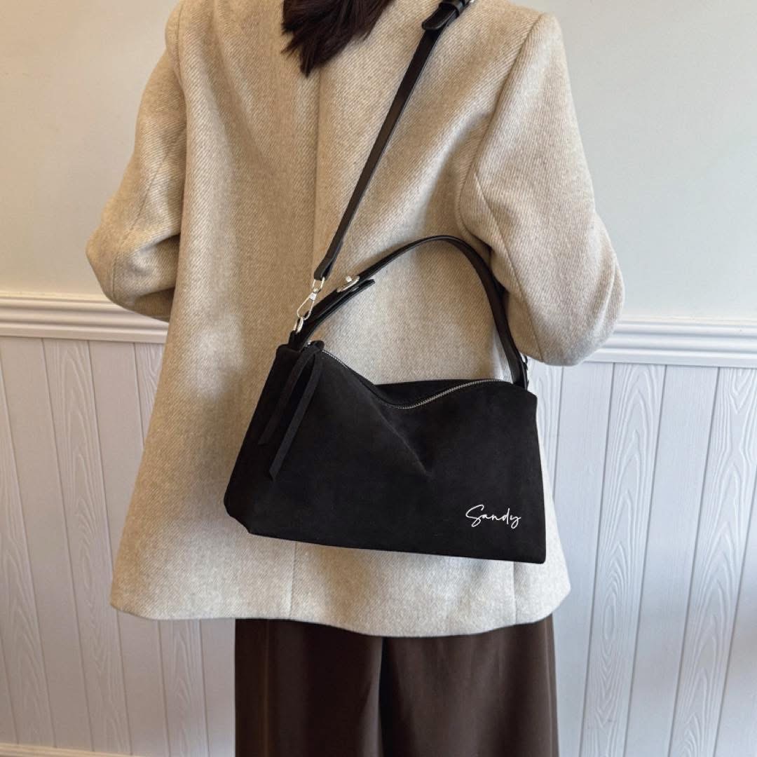 Middle suede