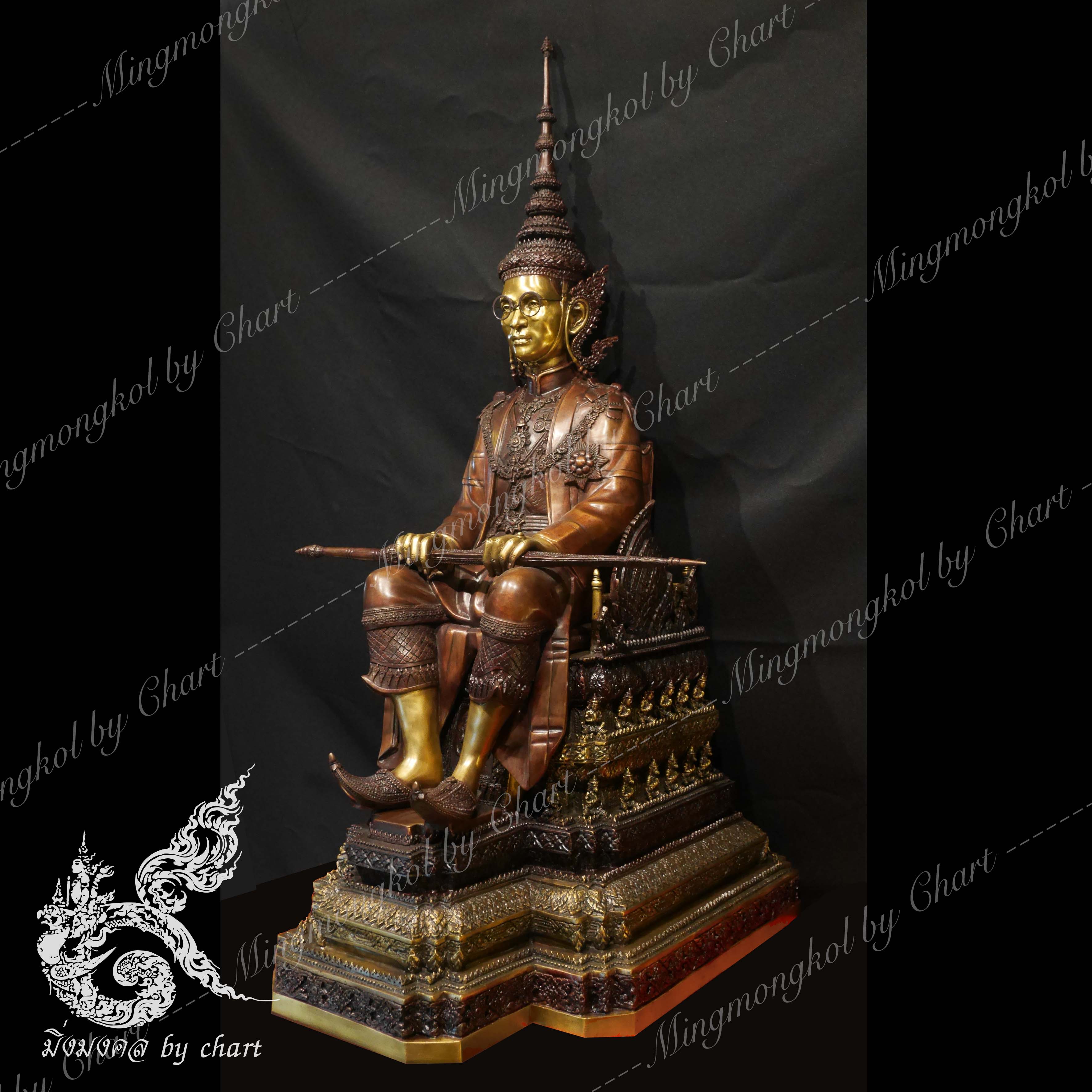 รัชกาลที่ 9 นั่งบัลลังก์ หน้าตัก 16 นิ้ว