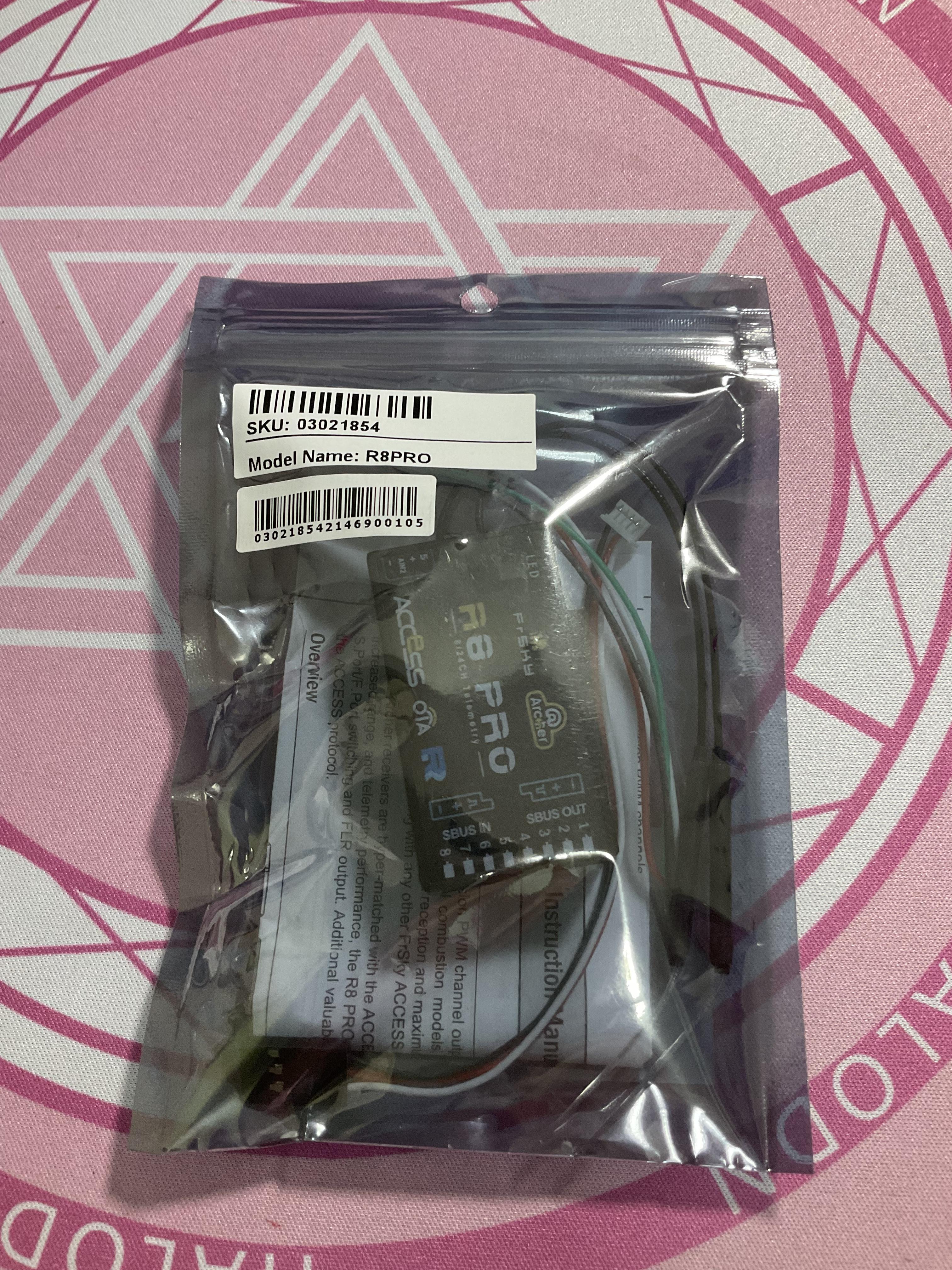 FrSky Receiver ARCHER R8 PRO 2.4 Mhz 8 PWM/ 16/24 SBUS