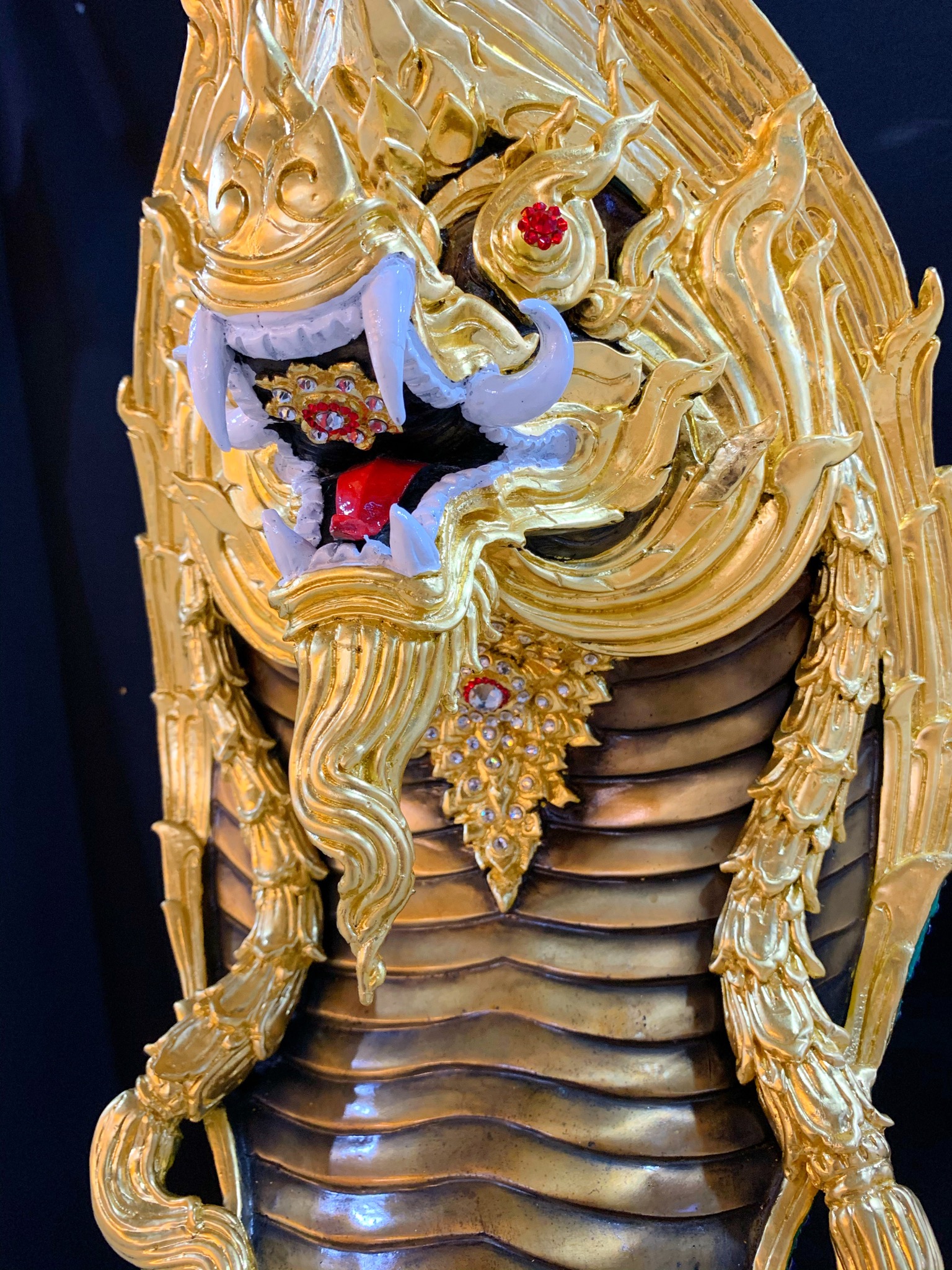 พญานาค สูง 159 cm.