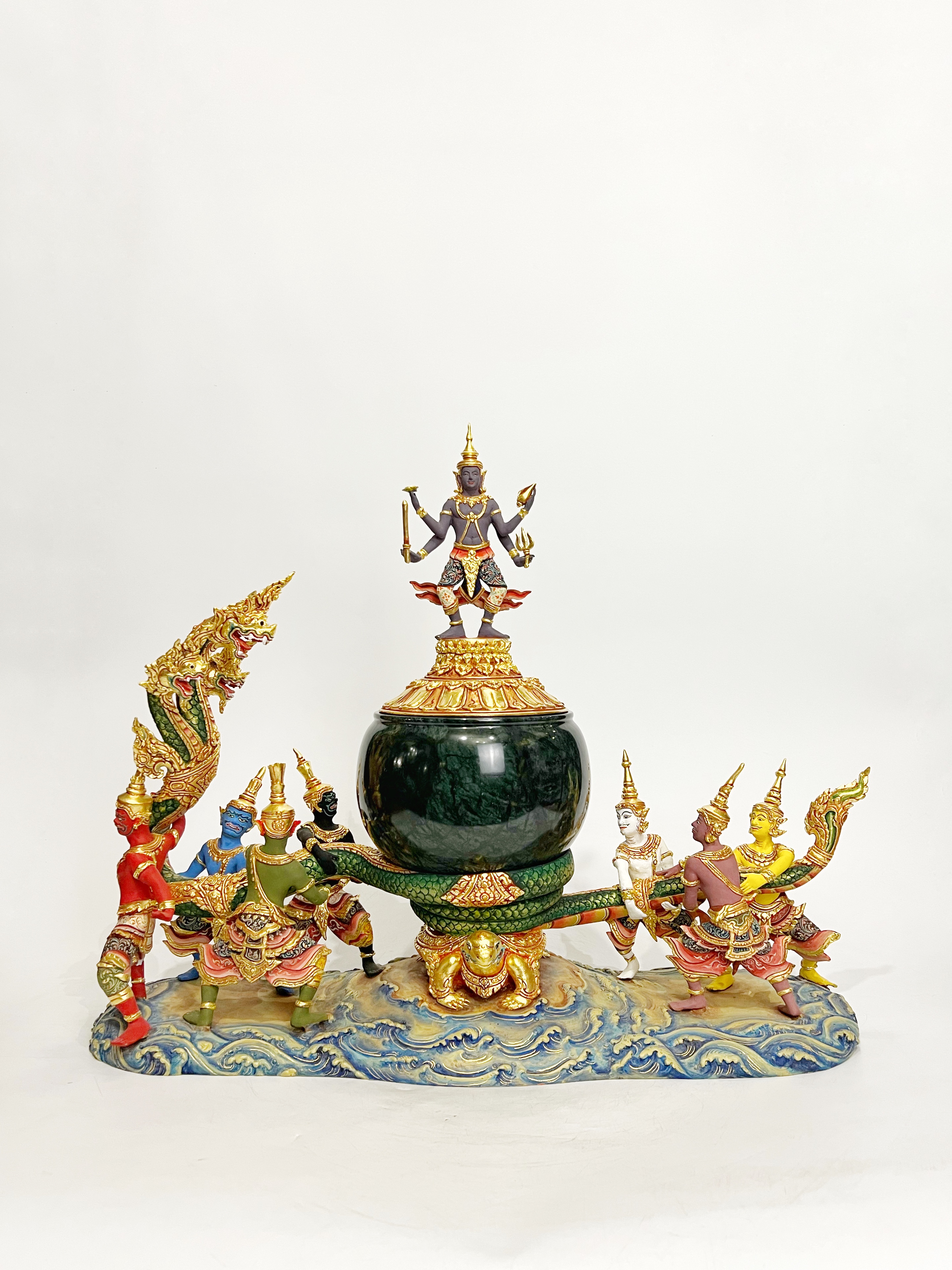 ครอบน้ำอมฤต พระนารายณ์กวนเกษียรสมุทร พร้อมฐานหินอ่อน