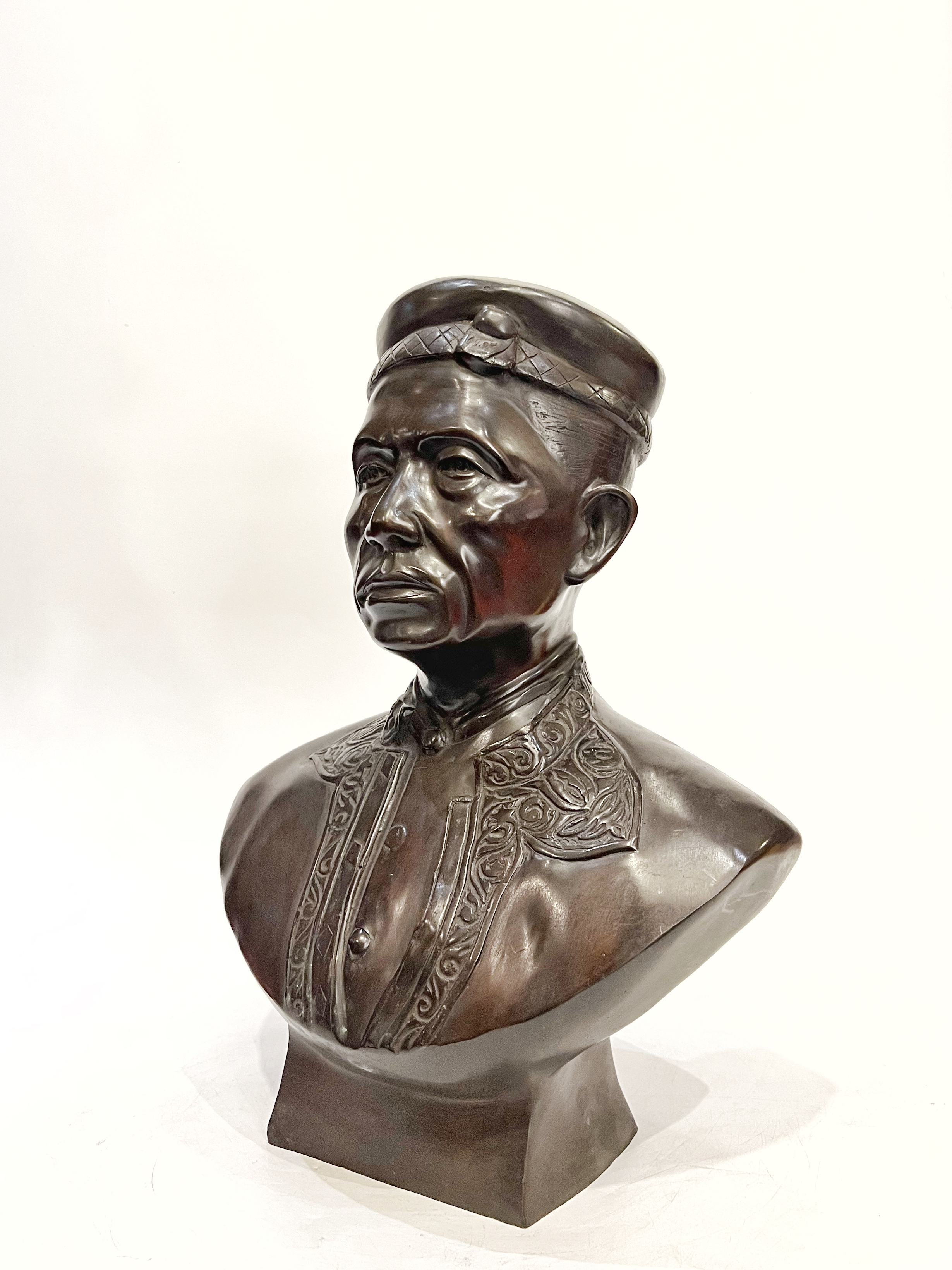 รัชกาลที่ 4 ครึ่งพระองค์