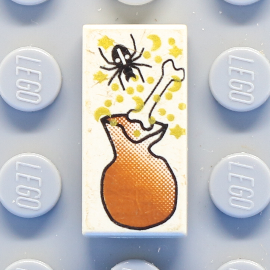 Tile 1 x 2 with Groove with HP Spider and Bag Pattern