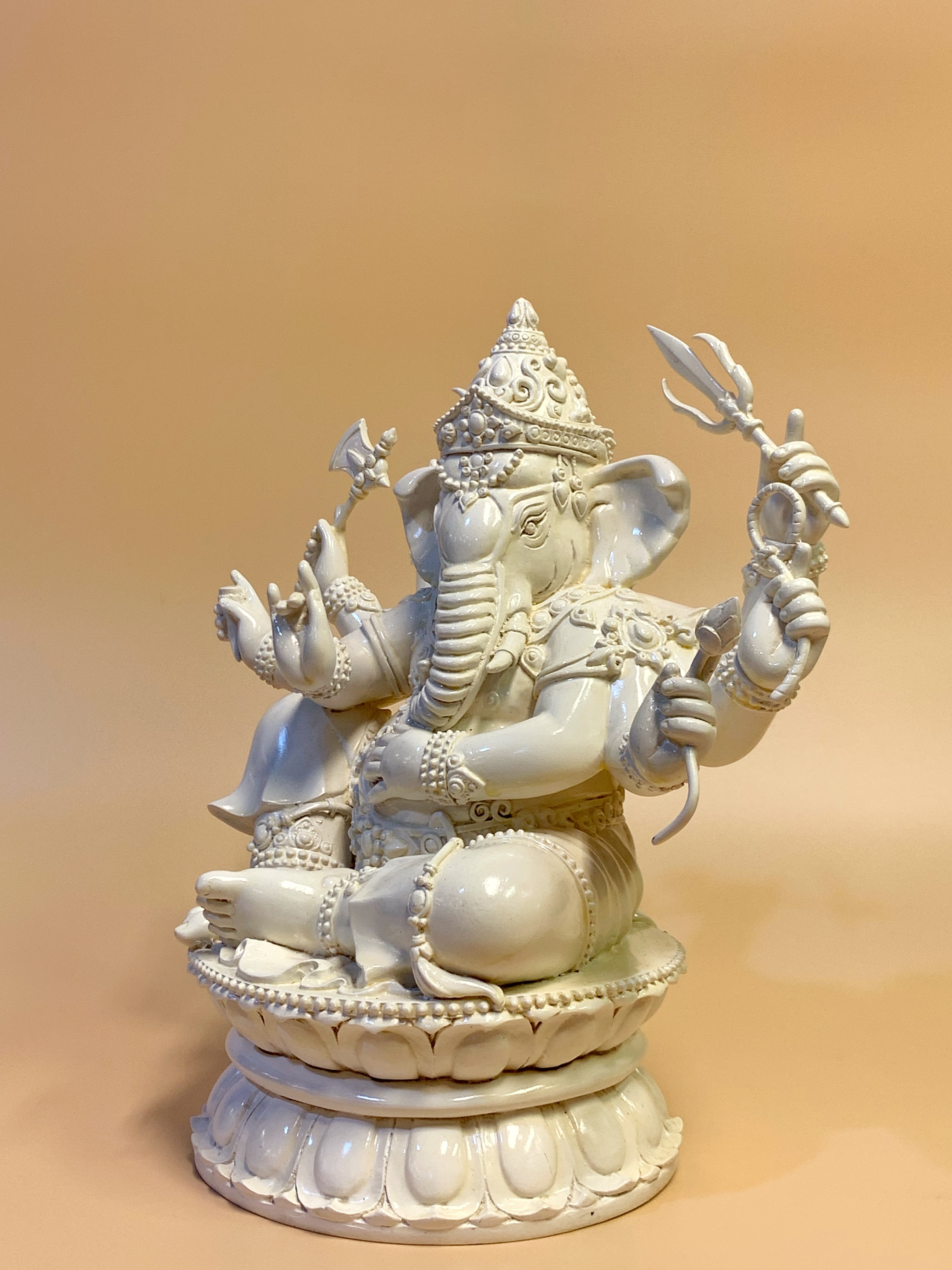 พระพิฆเนศ ประทานพร 8 กร หน้าตัก 9 นิ้ว