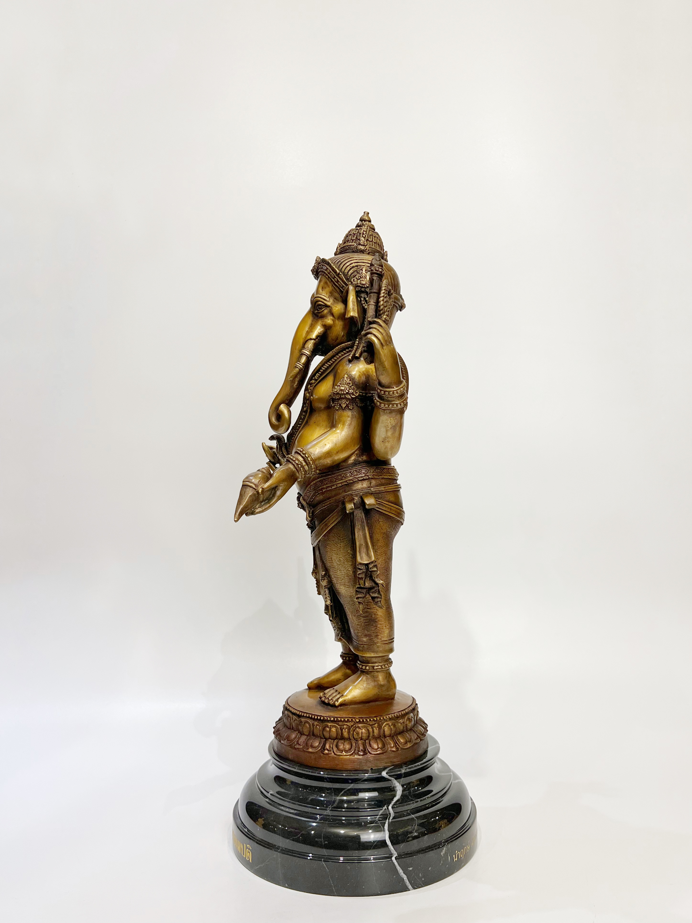 พระพิฆเนศ พระศรีมหาวิชยคณปติ (นำฤกษ์ 19/19)