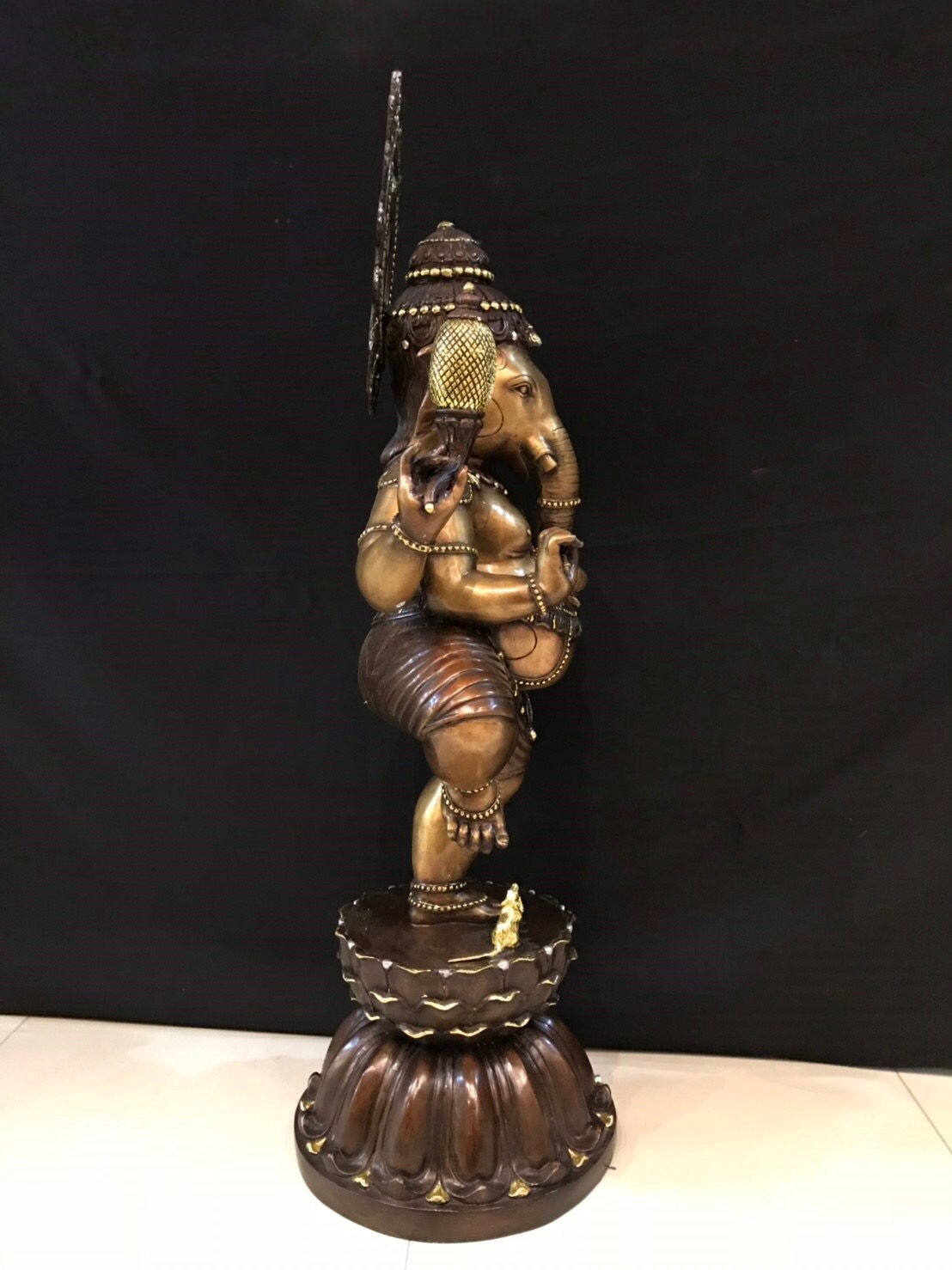 พระพิฆเนศ ปางลีลา หน้าตัก 16 นิ้ว