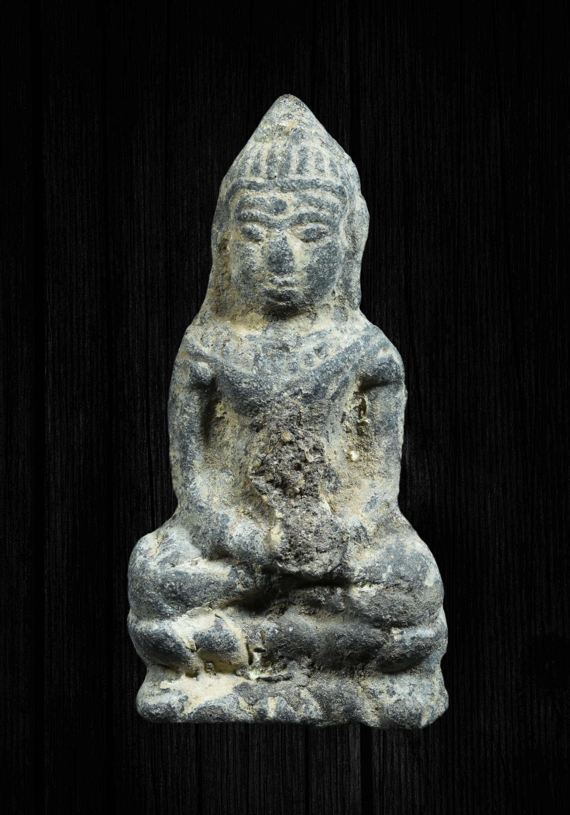 พระร่วงนั่งลพบุรี เนื้อชินเงิน