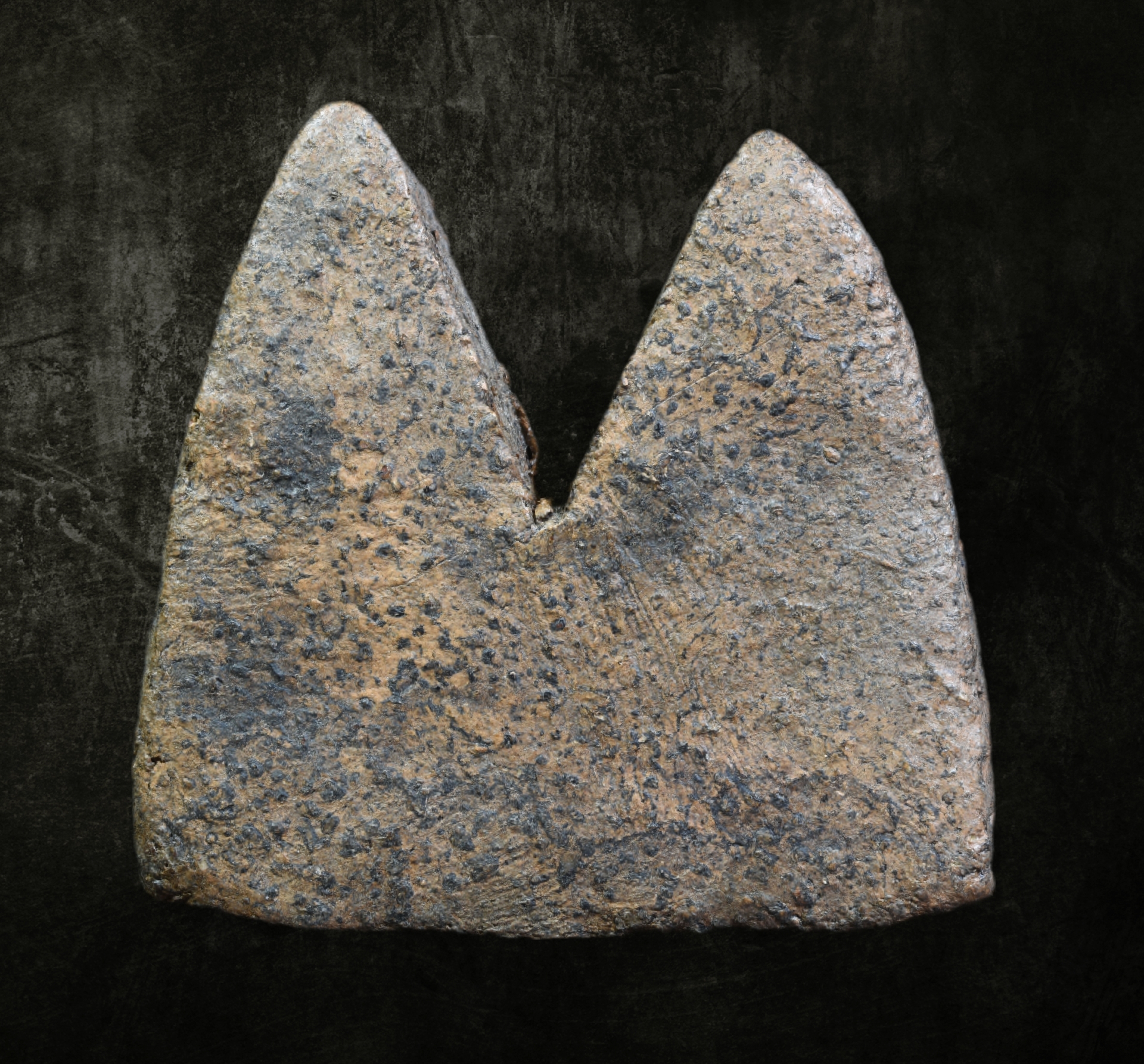 พระขุนแผนพรายคู่ กรุบ้านกร่าง