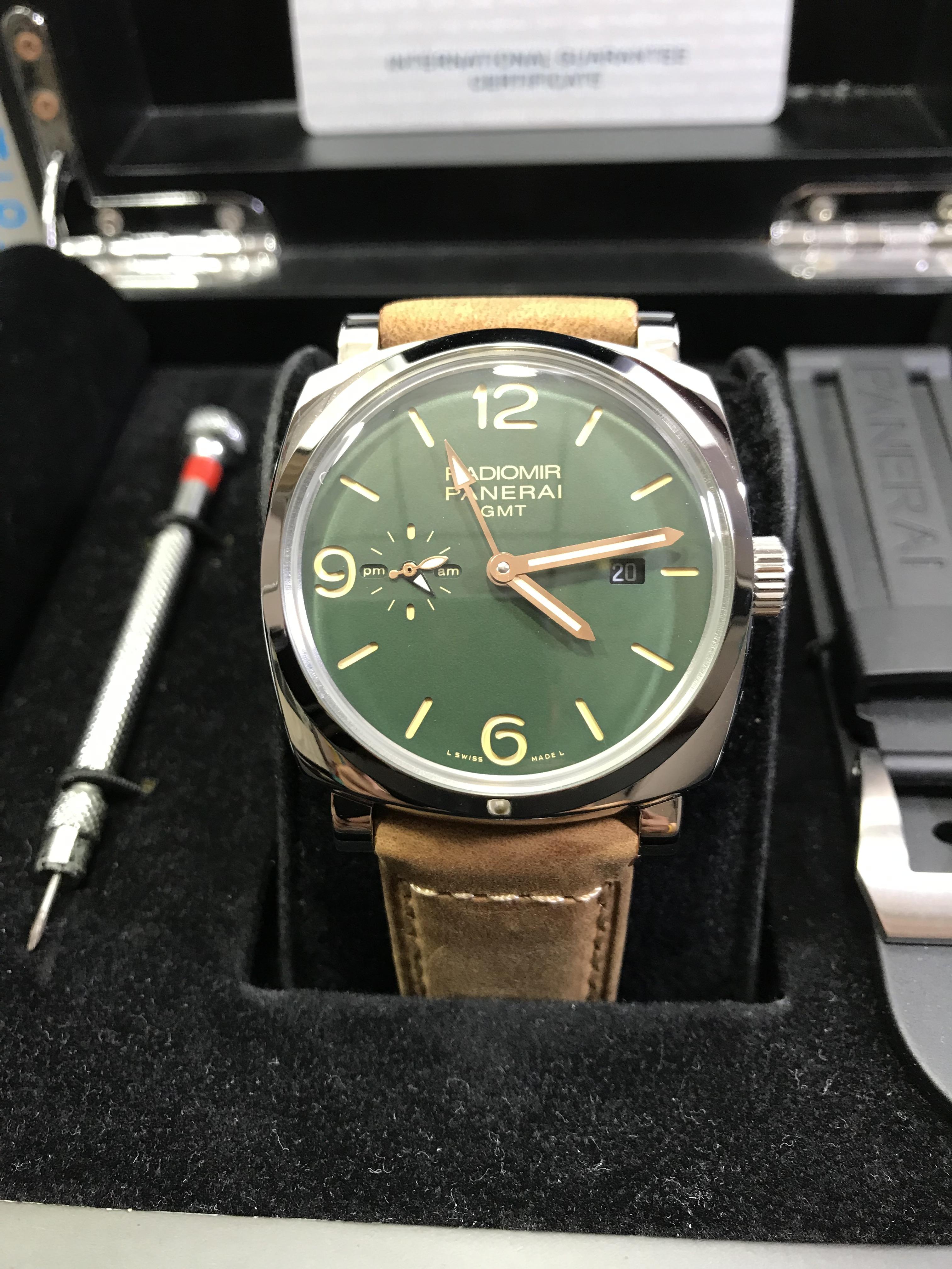 Radiomir Panerai GMT (PAM998)