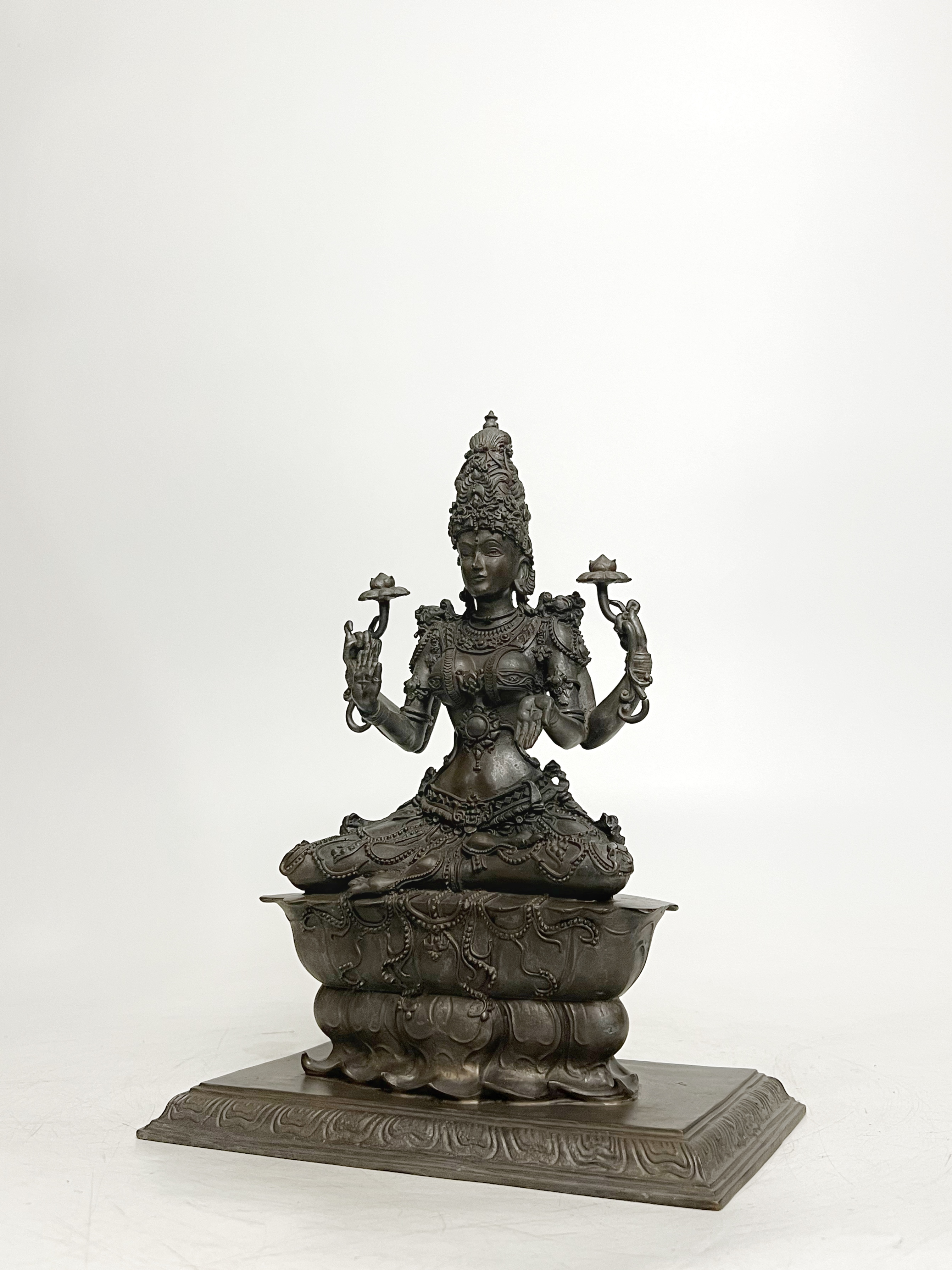 พระแม่ลักษมี หน้าตัก 5 นิ้ว (หมายเลข 9)